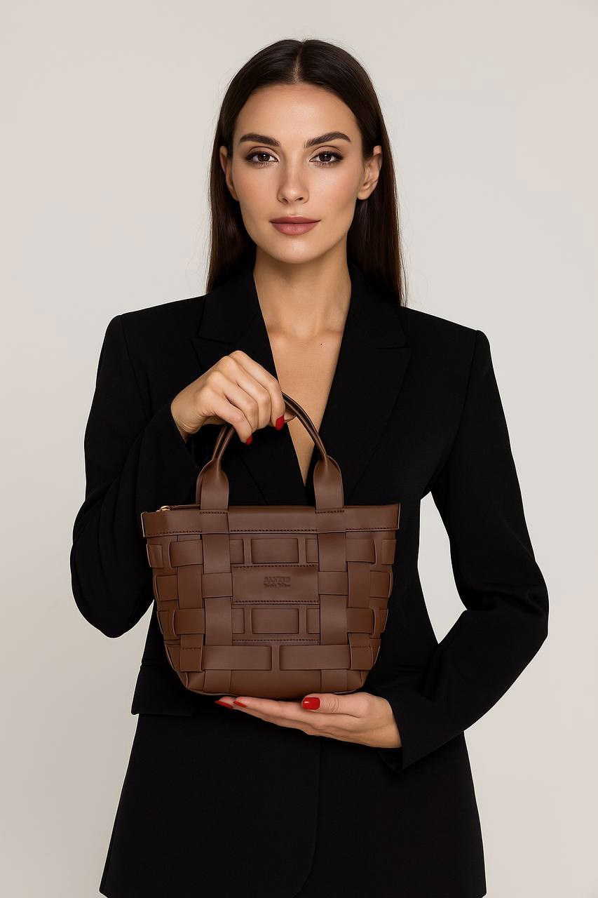 ИИ для брендов, стильный контент. Контент Предметный фотограф Саратов, контент для бизнеса, съемка для брендов, предметные фотосъёмки в Саратове. Елена