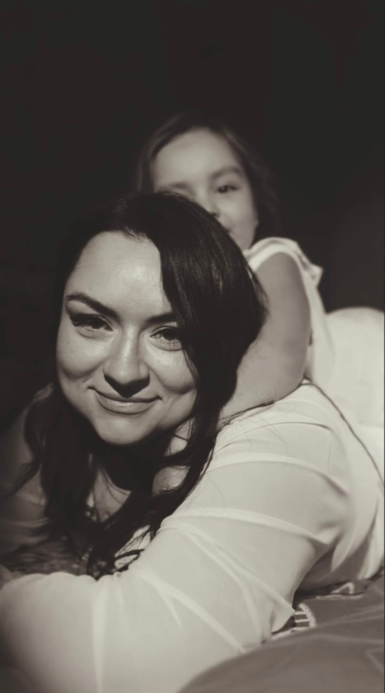 Мама и дочь. Женский фотограф, видеограф, визуальный артист. Радужный ХМАО