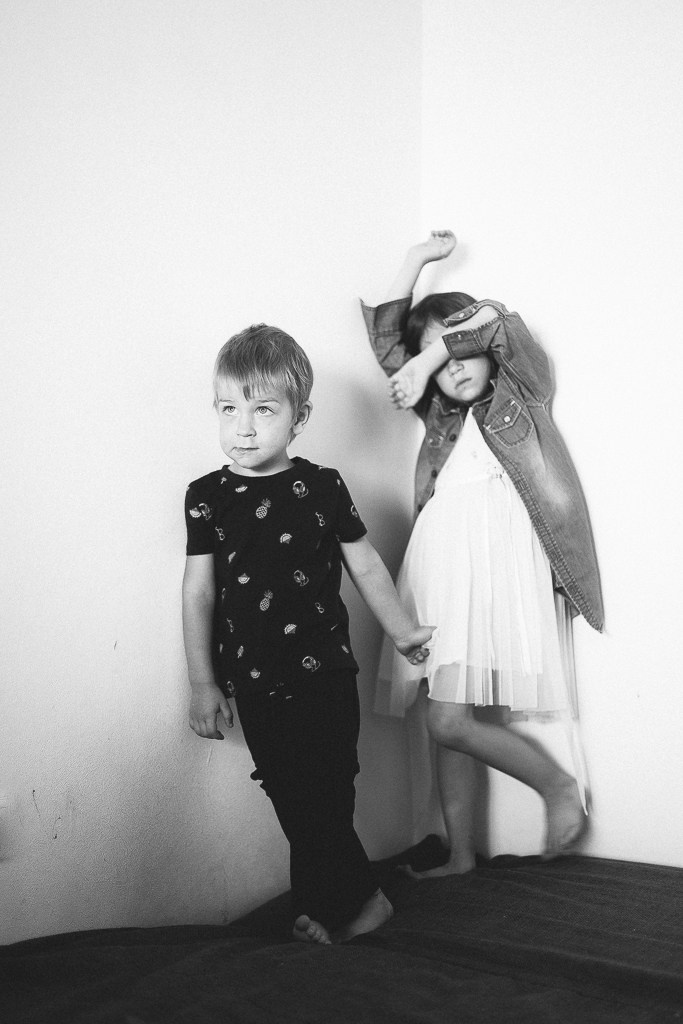 Брат и сестра. Фотограф Денис Денисов