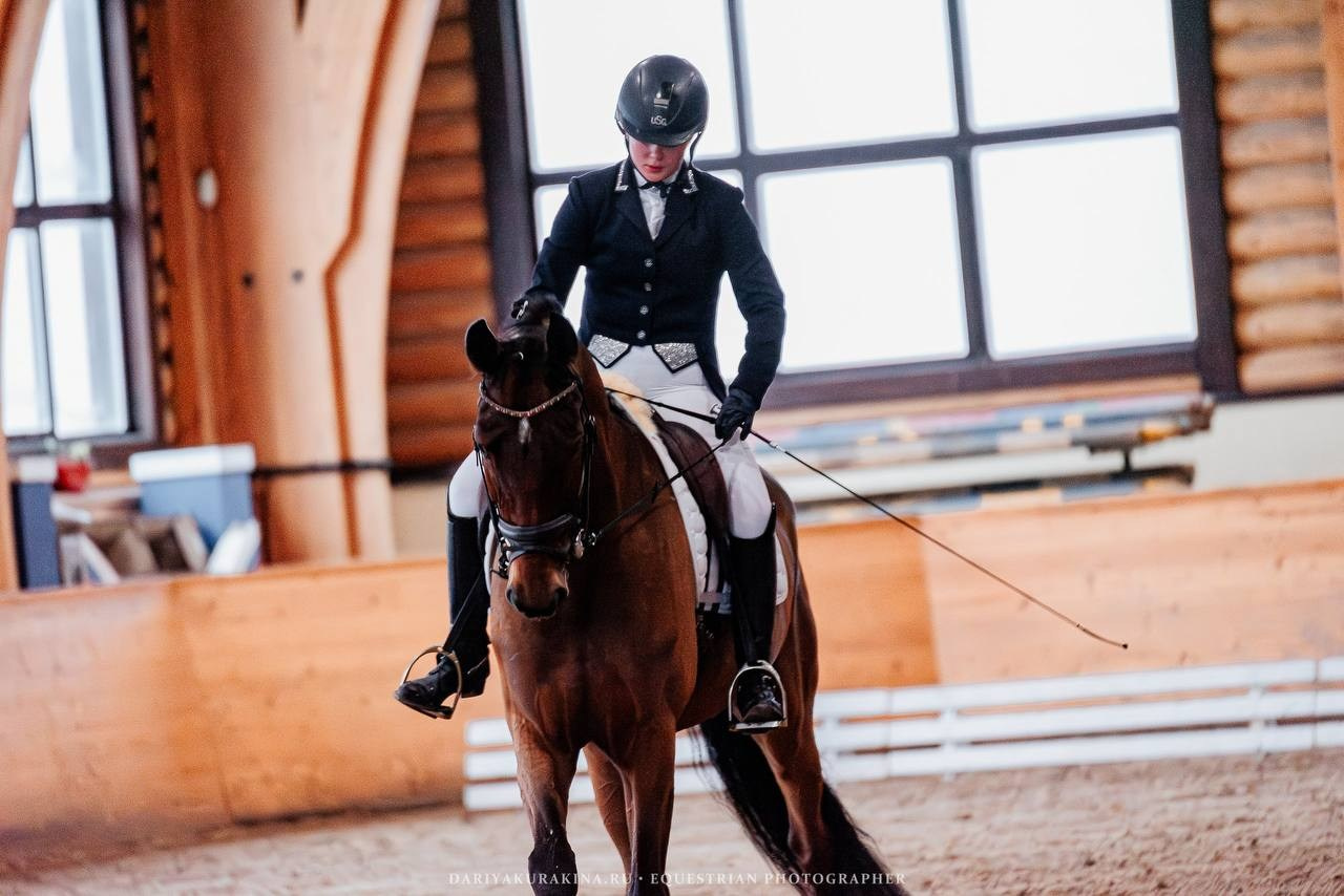 СОРЕВНОВАНИЯ «ЗИМНИЙ КУБОК КСК «ПЕГАС» ПО ВЫЕЗДКЕ. Куракина Дарья • Конный фотограф