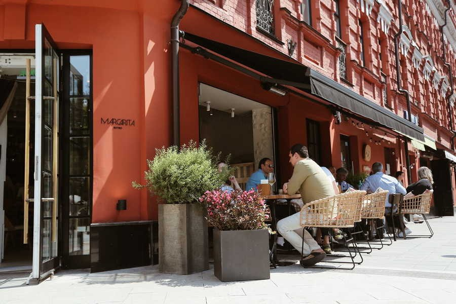 Фотосессия в кафе Москвы — уютный интерьер и атмосфера