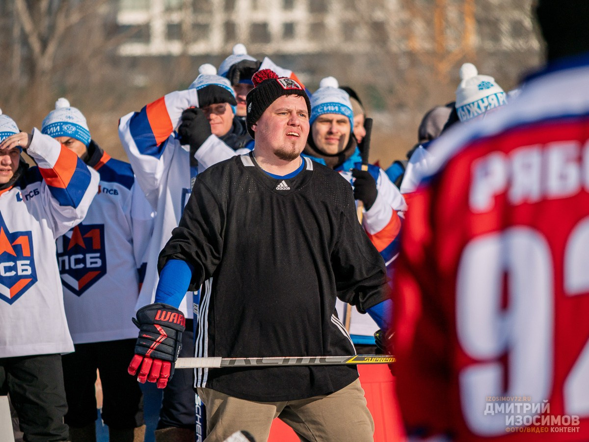 Хоккей у «Конторы пароходства