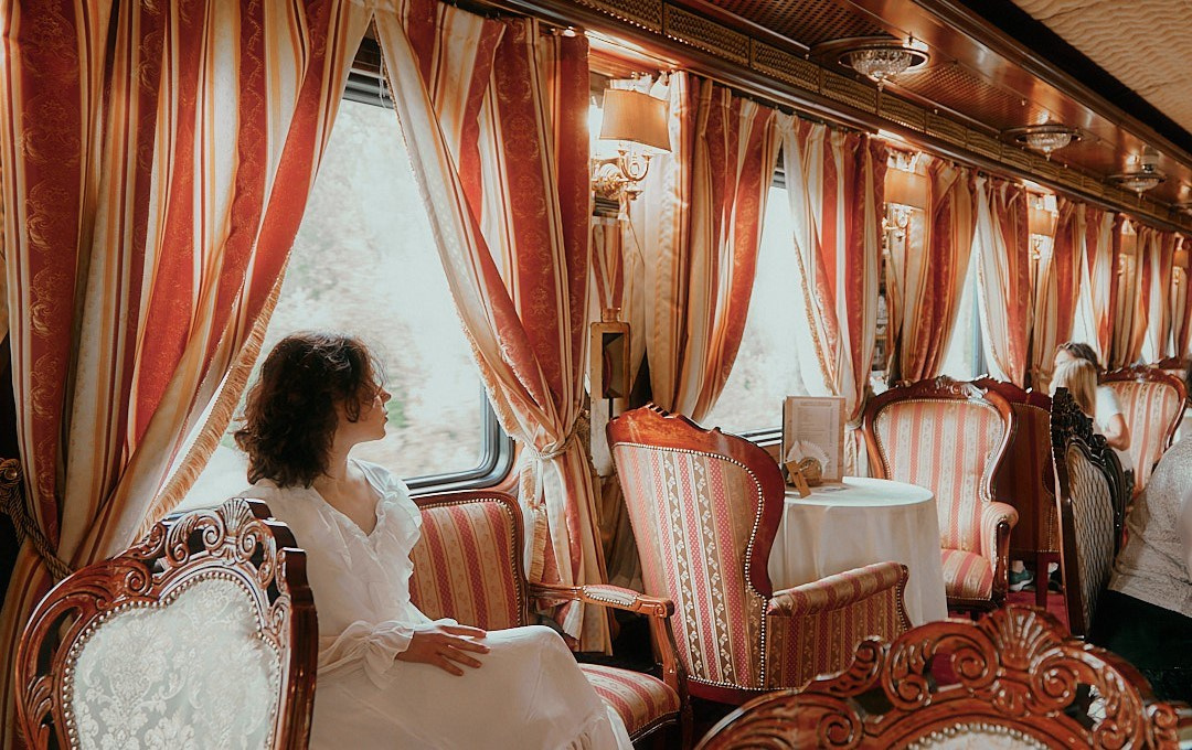 Visual artist (photo & arts)