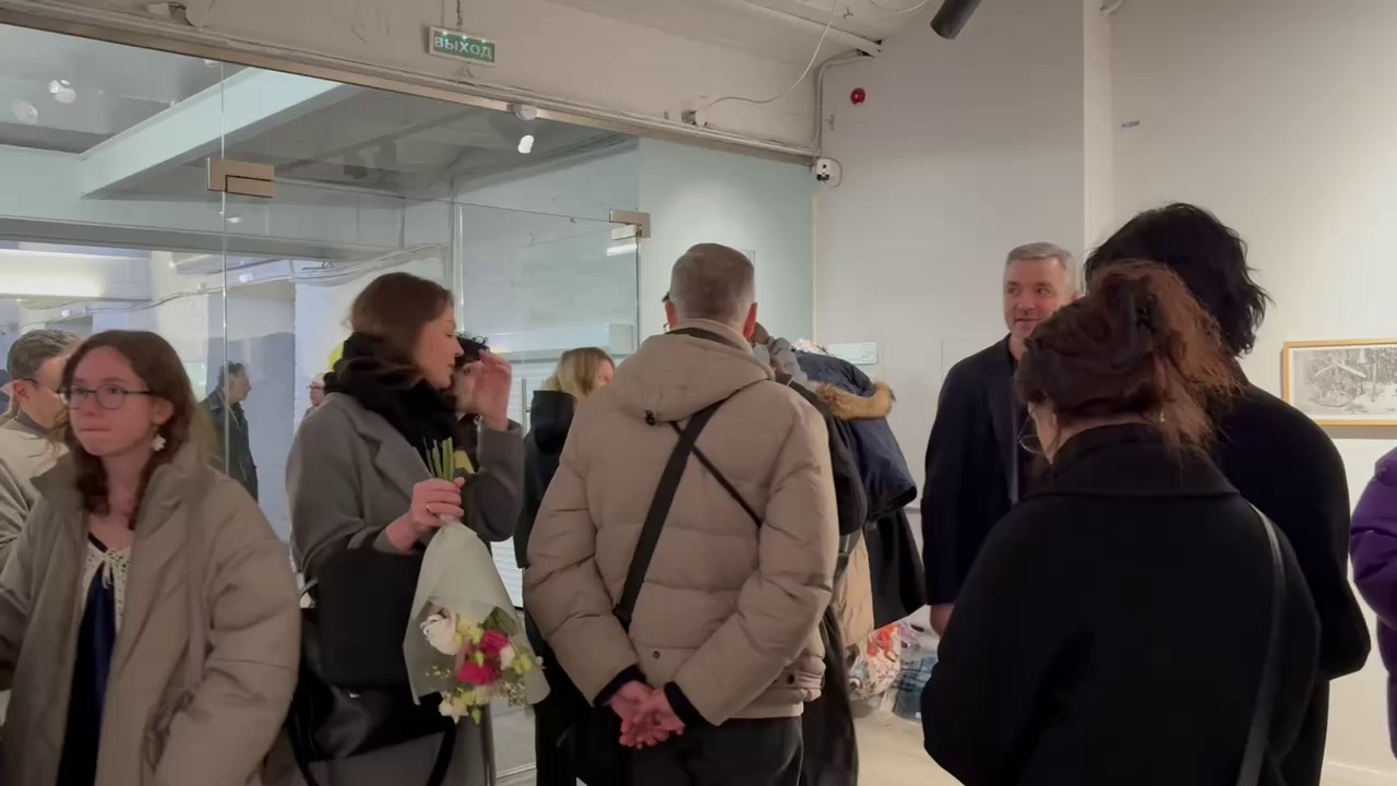 Выставка в  галерее Pennlab «Внутри мягкого золота». Елена Аносова — художница и исследовательница, куратор и лектор