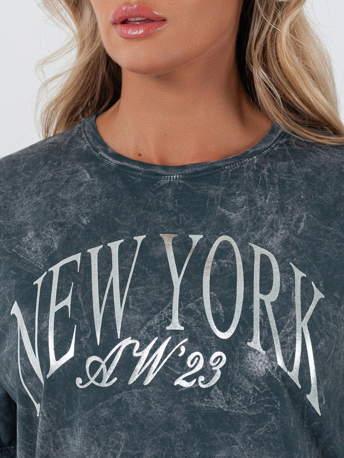 Женские футболки. Сборные фотосъёмки в Москве. фотосессии одежды.фотограф