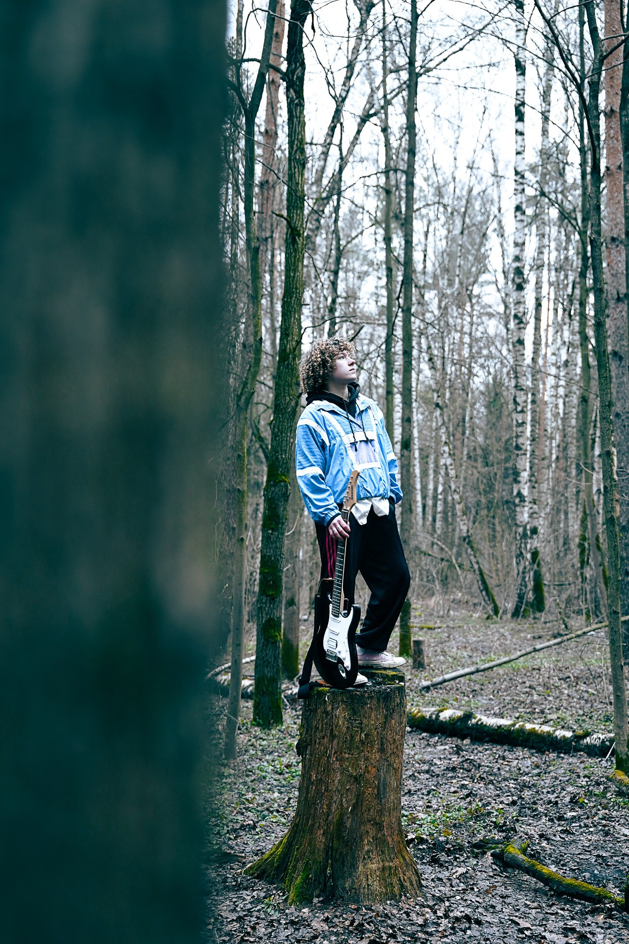 В кадре: Разбитая ваза. Объективно. Показываю жизнь через свои кадры