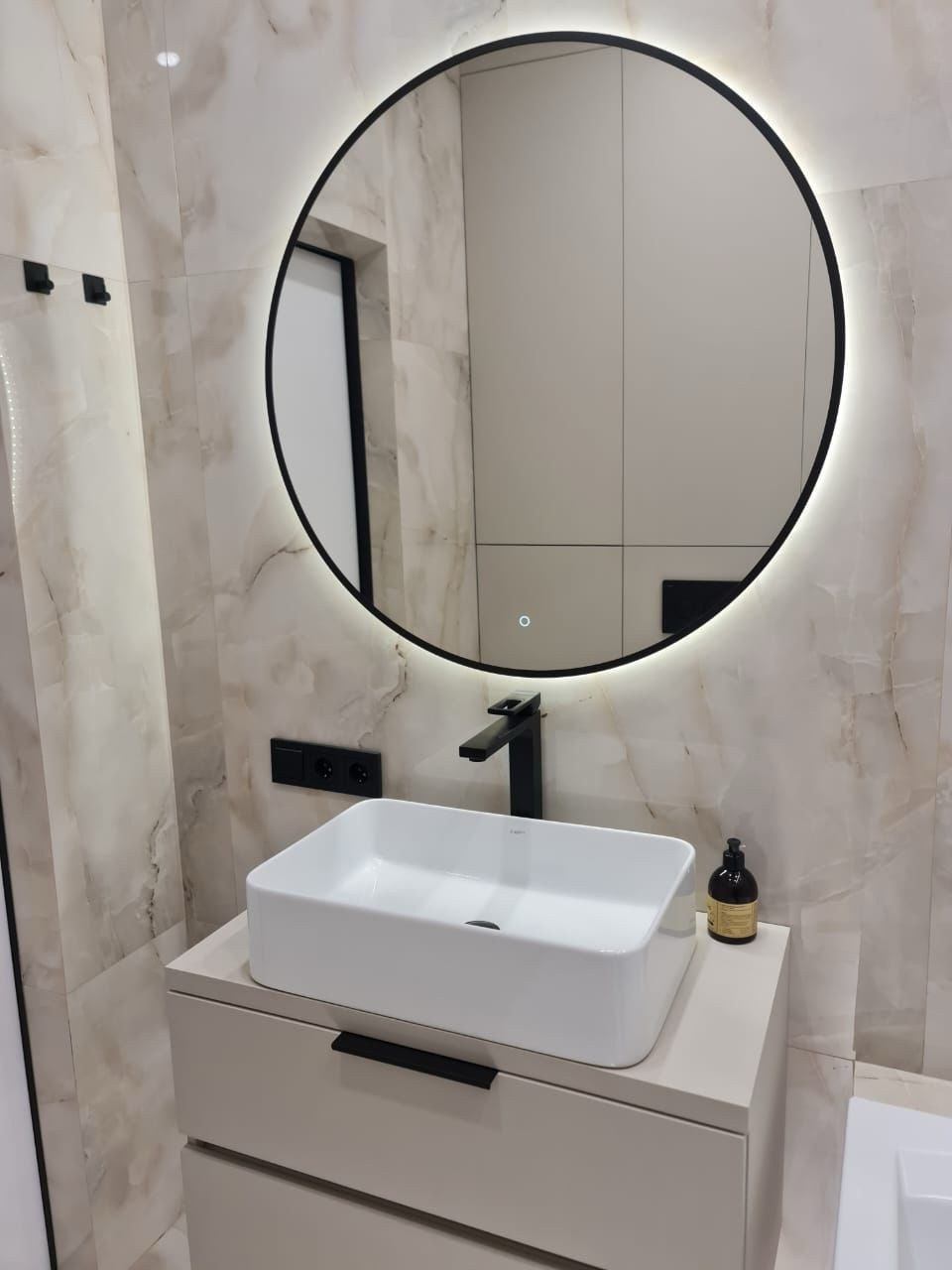 Примеры работ по дизайну ванных нашей студии. Дизайн-интерьера