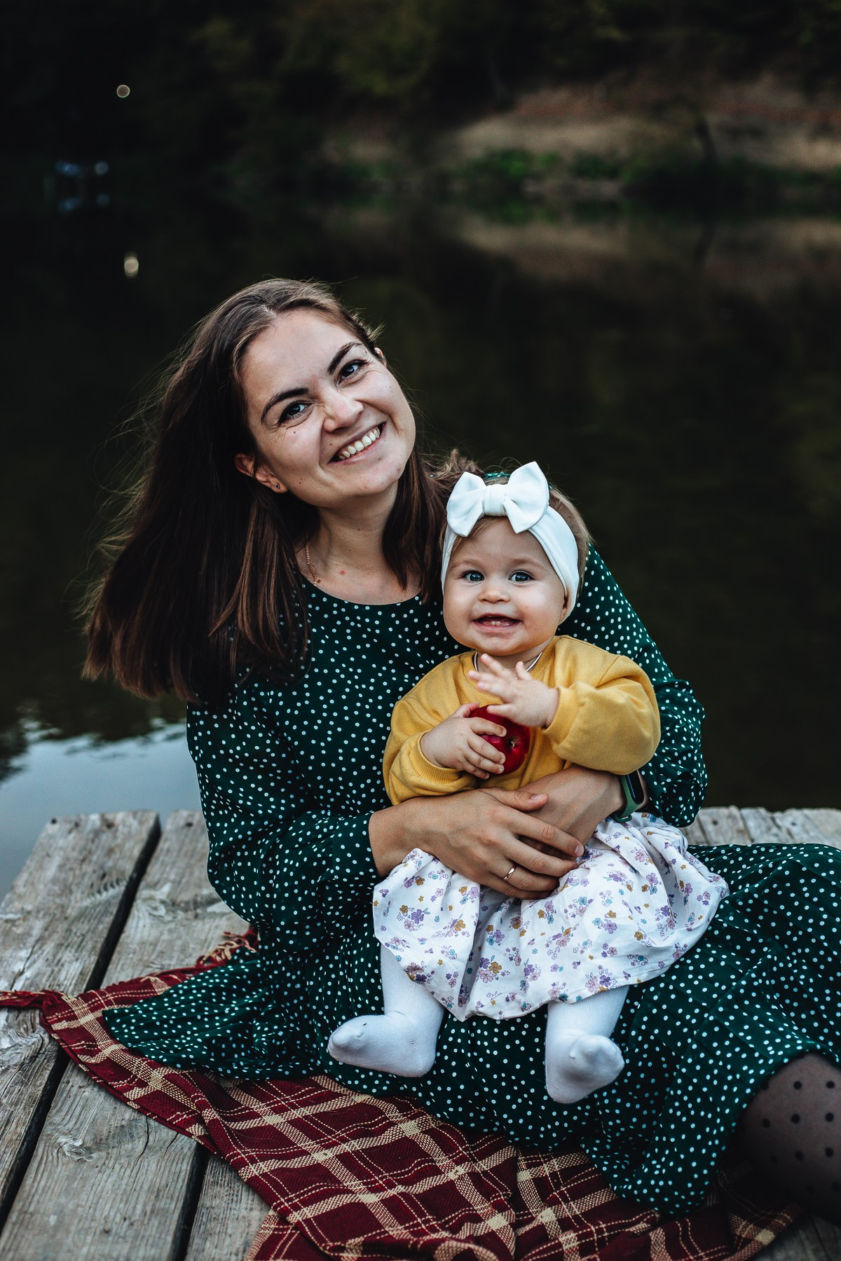 Иван, Ольга и Мира — в персиковом саду. Семейный фотограф Новороссийск, Анапа, Геленджик — Юлия Давыдова