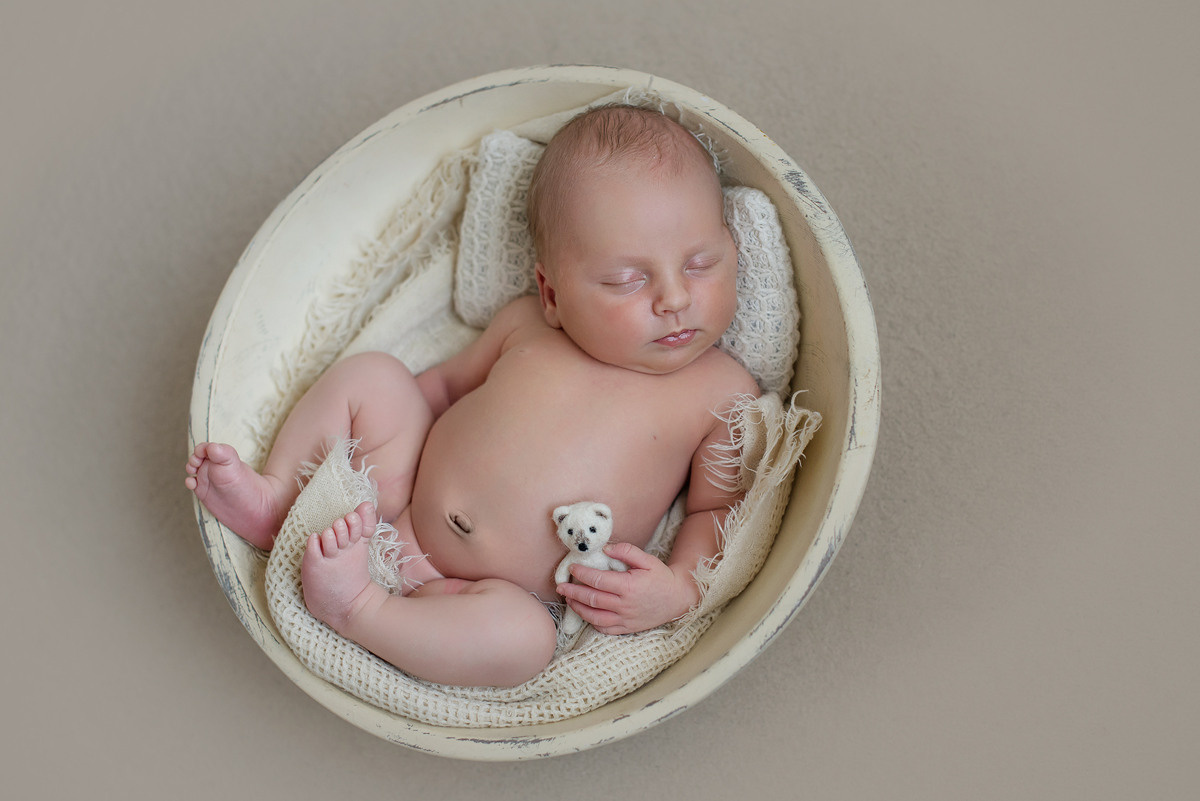 Тима 8 дней. Фотограф новорожденных Елена Панова