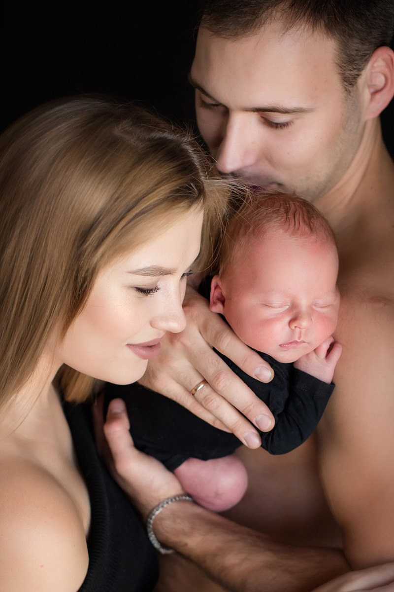 Тима 8 дней. Фотограф новорожденных Елена Панова