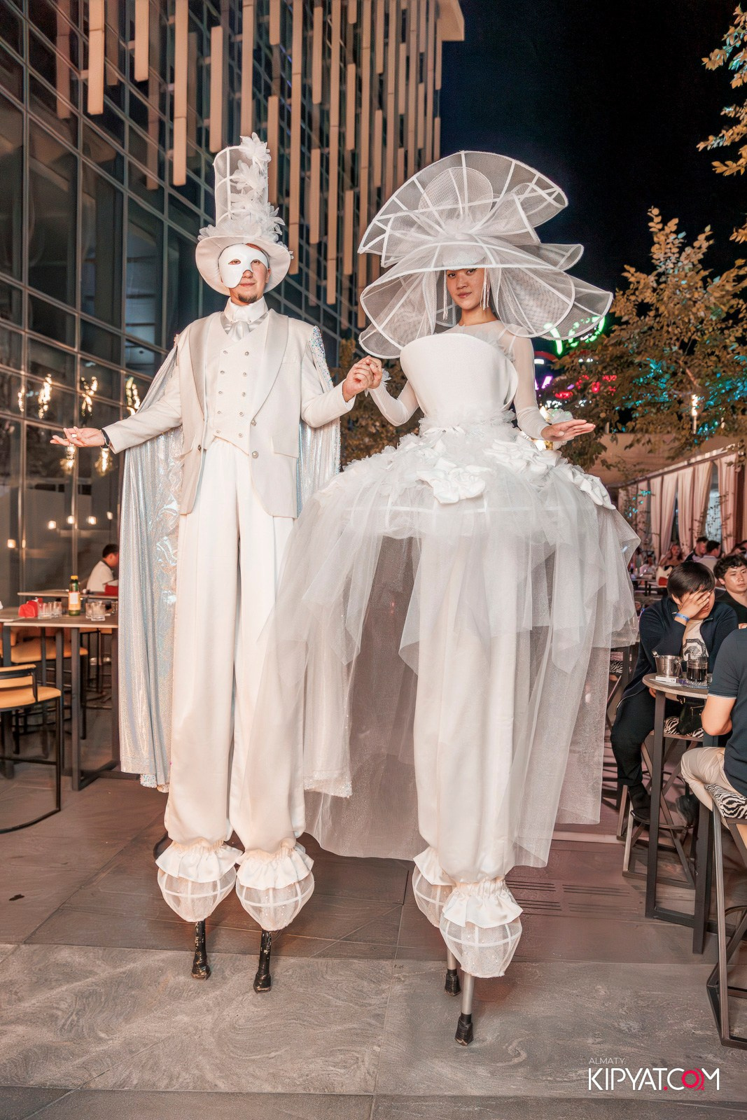 EVENT BAR. КИПЯТКОМ АЛМАТЫ!