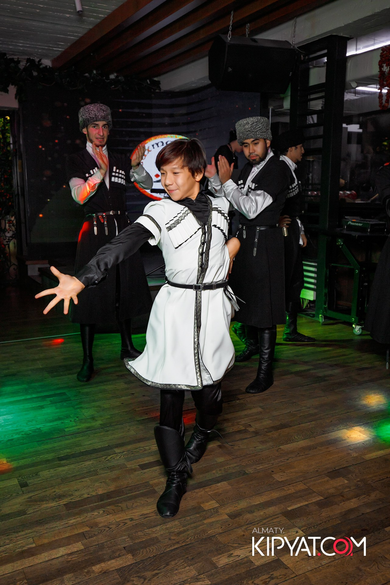 ВАХТАНГУРИ. КИПЯТКОМ АЛМАТЫ!