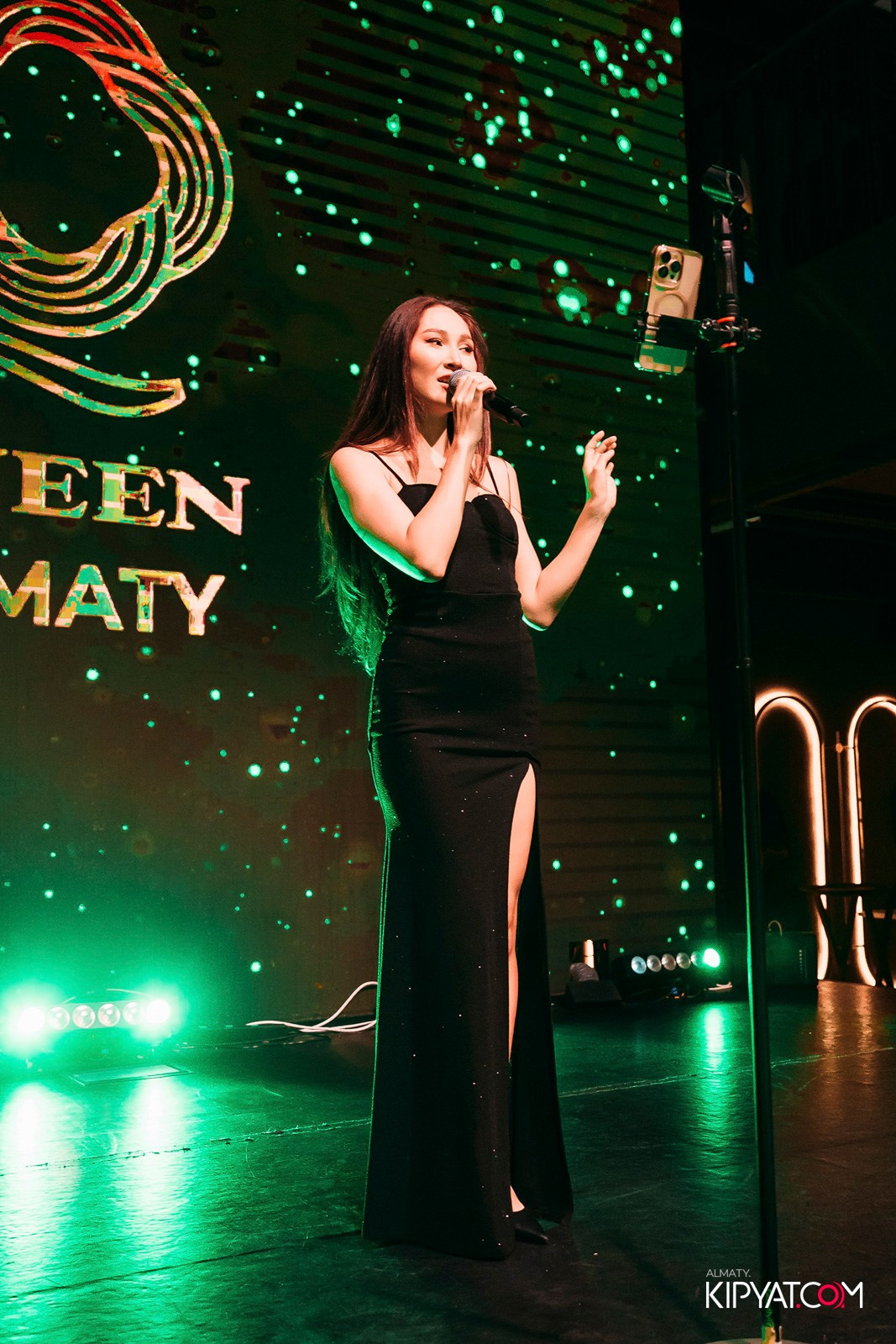 QUEEN. КИПЯТКОМ АЛМАТЫ!