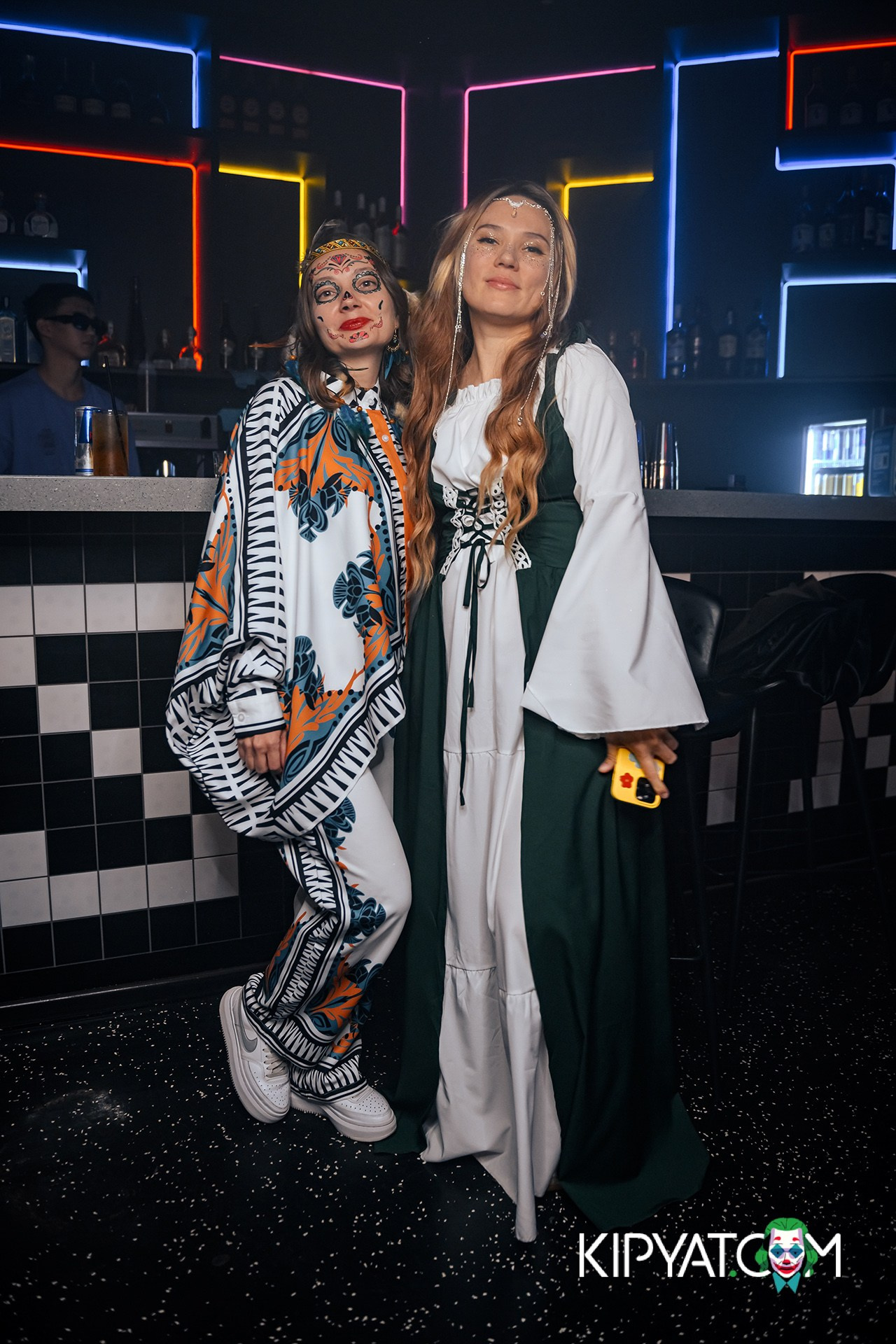 SANTA BARBARA HALLOWEEN PARTY. КИПЯТКОМ АЛМАТЫ! Фотосъемка мероприятий в Алматы