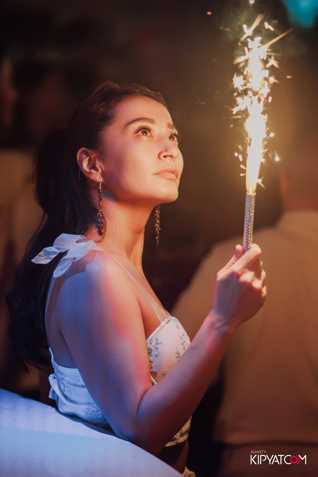 FITNESS ЁЛКА в ночном клубе SANTA BARBARA. КИПЯТКОМ АЛМАТЫ!