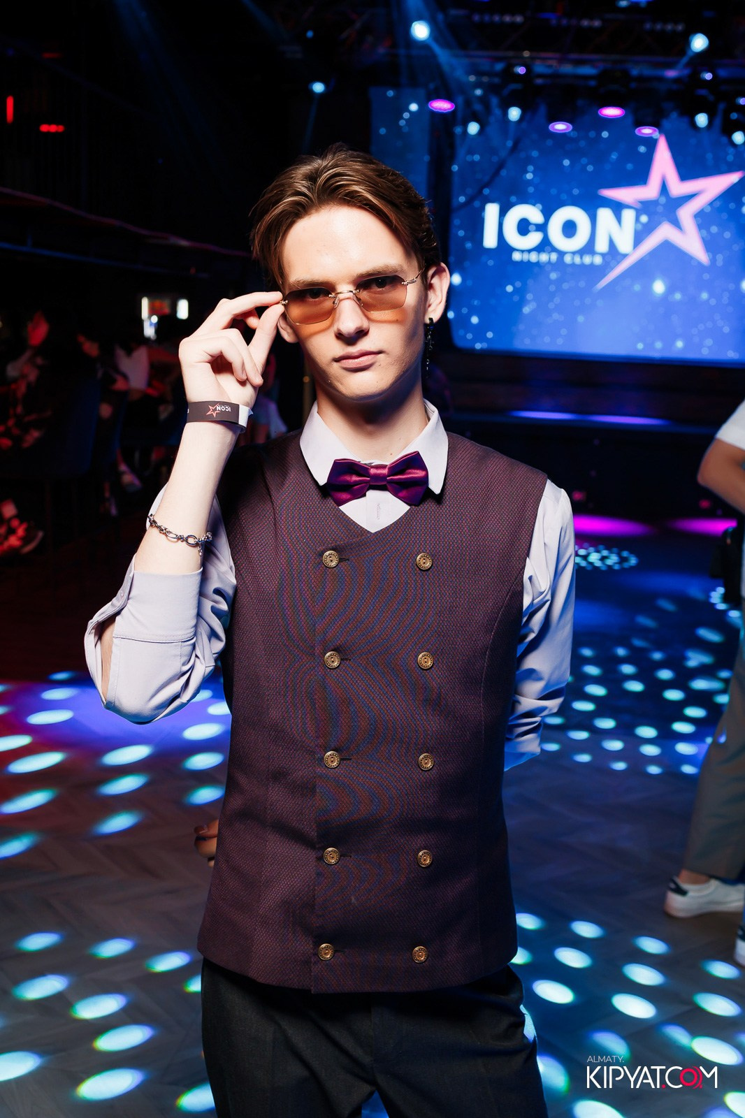 НОЧНОЙ КЛУБ ICON. КИПЯТКОМ АЛМАТЫ!