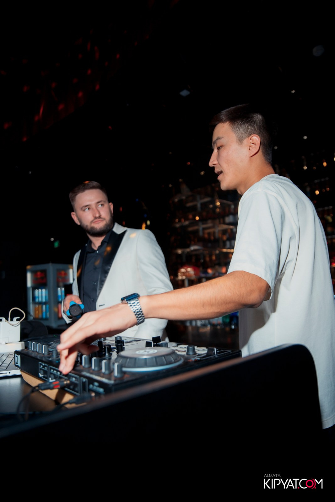 MOOD KARAOKE & TERRACE. КИПЯТКОМ АЛМАТЫ!