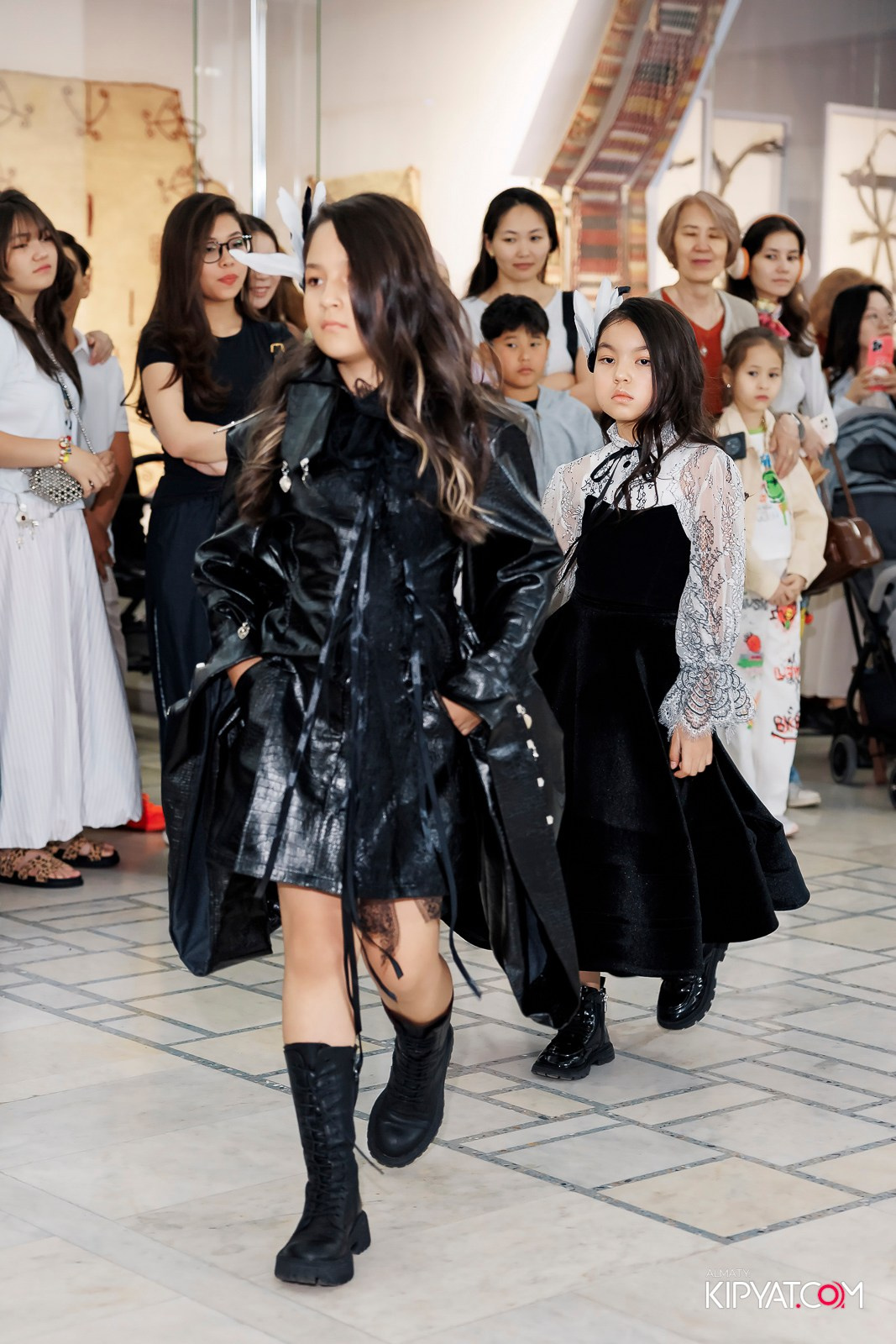 JUNIOR MODELS SHOW. ПЕРФОМАНС НОЧЬ В МУЗЕЕ. КИПЯТКОМ АЛМАТЫ! Фотосъемка мероприятий в Алматы