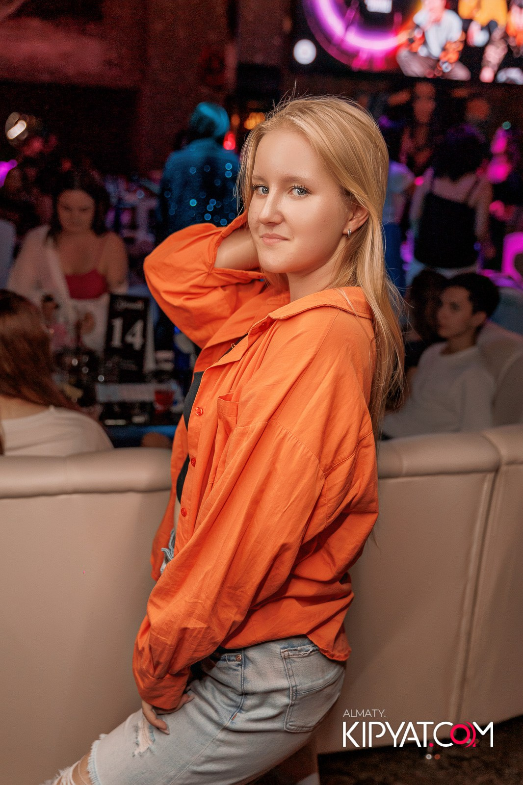 МУЗЫКАЛЬНОЕ ЛОТО В HIT RETRO. КИПЯТКОМ АЛМАТЫ!