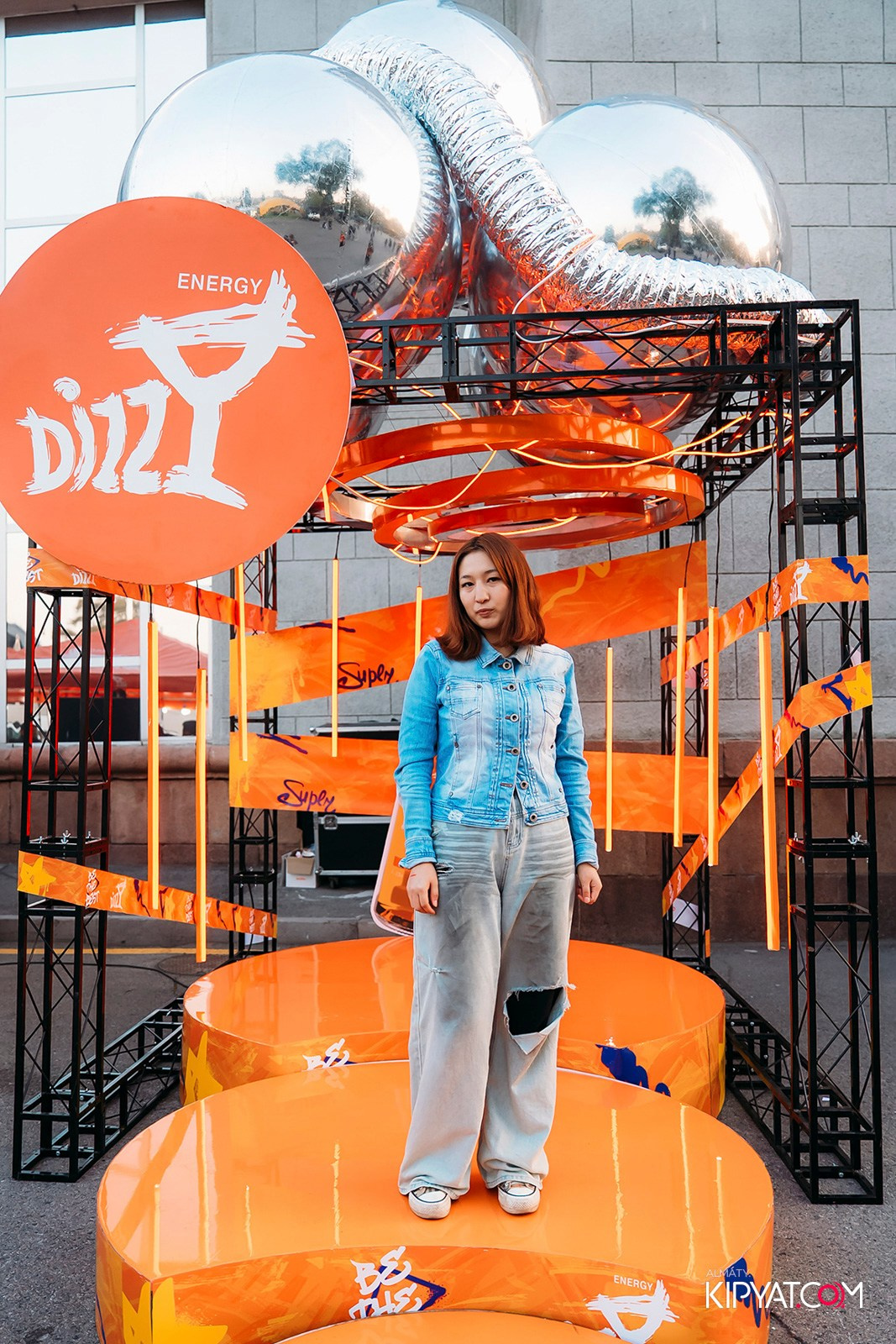 КОНЦЕРТ МИРАСА ЖУГУНУСОВА НА ЦЕНТРАЛЬНОМ СТАДИОНЕ. КИПЯТКОМ АЛМАТЫ!