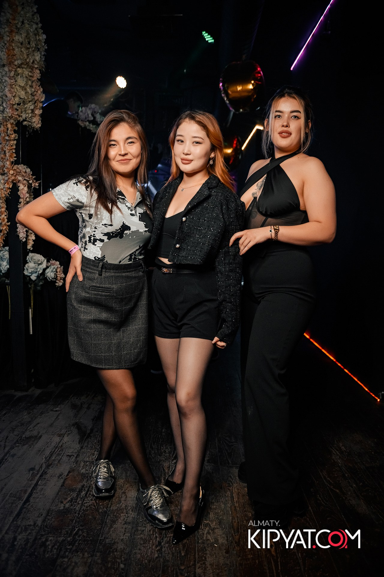 UYAT EMES BAR. КИПЯТКОМ АЛМАТЫ!