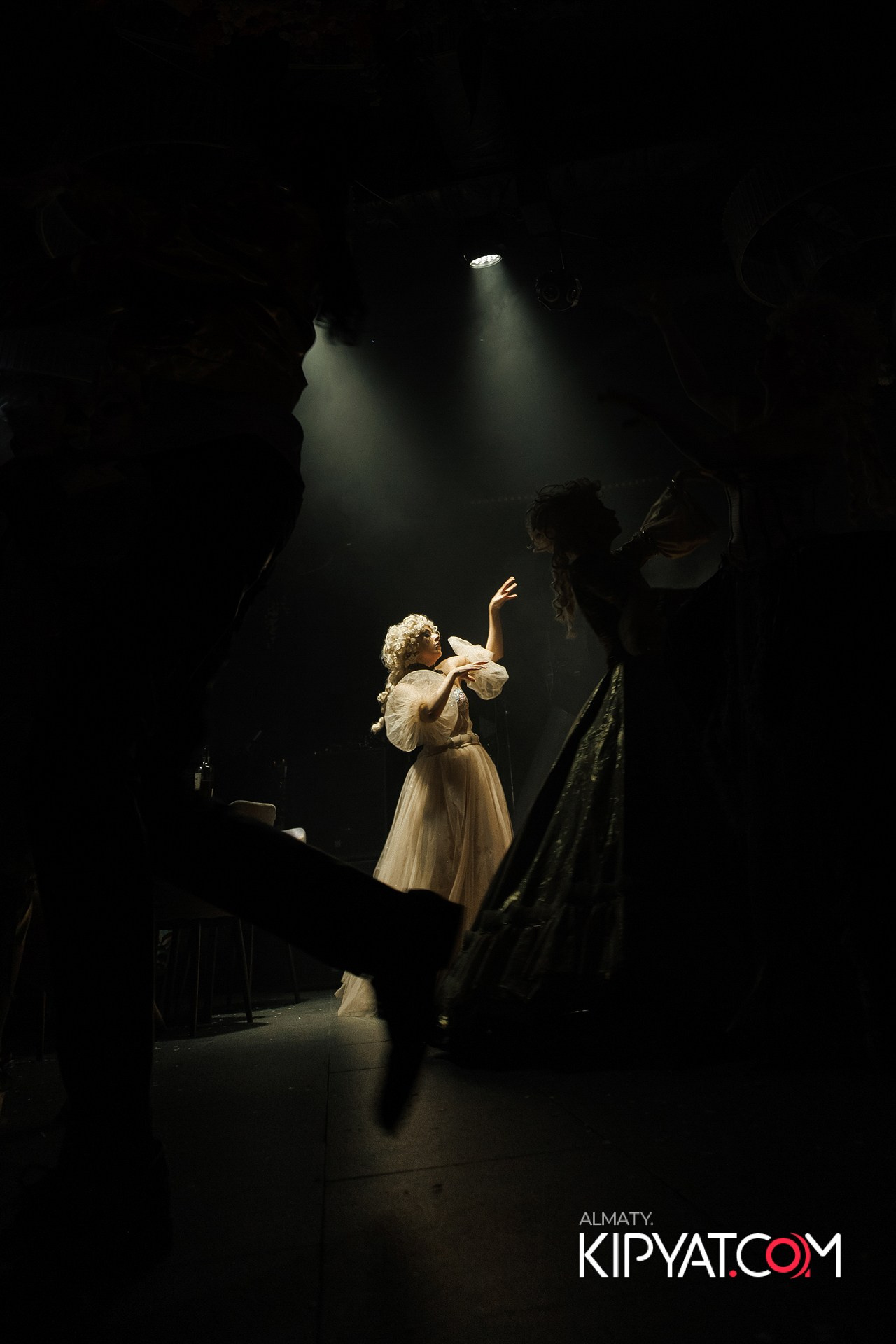 FRIENDS BAR & TERRACE. КИПЯТКОМ АЛМАТЫ! Фотосъемка мероприятий в Алматы