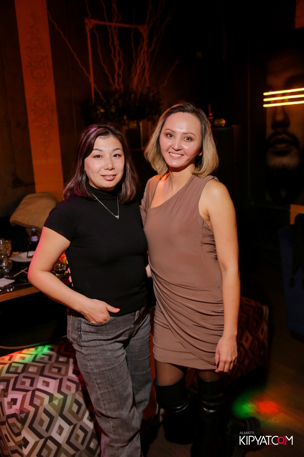 УХО И МЕДВЕДЬ НА ГАГАРИНА. КИПЯТКОМ АЛМАТЫ!