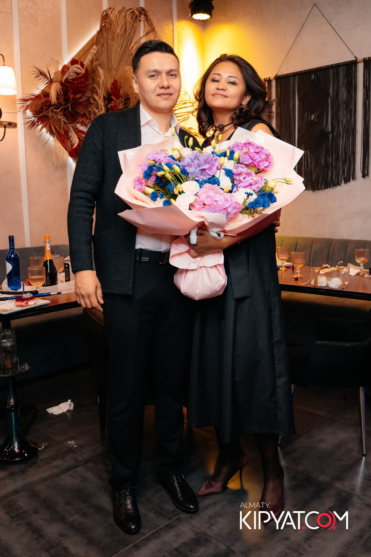 ДОРОГАЯ, Я НА ПИЛ. КИПЯТКОМ АЛМАТЫ!