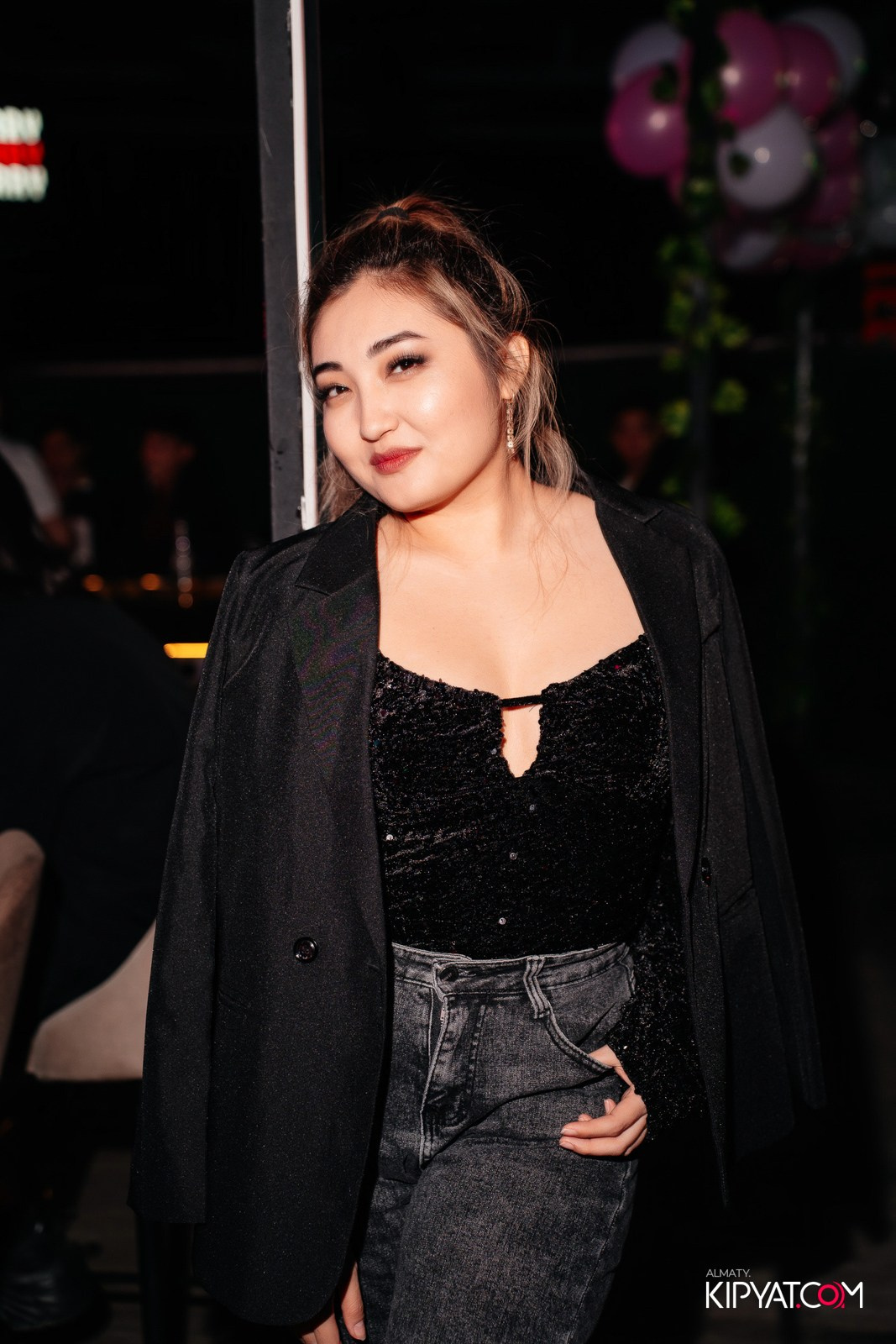 SKY BAR. КИПЯТКОМ АЛМАТЫ!