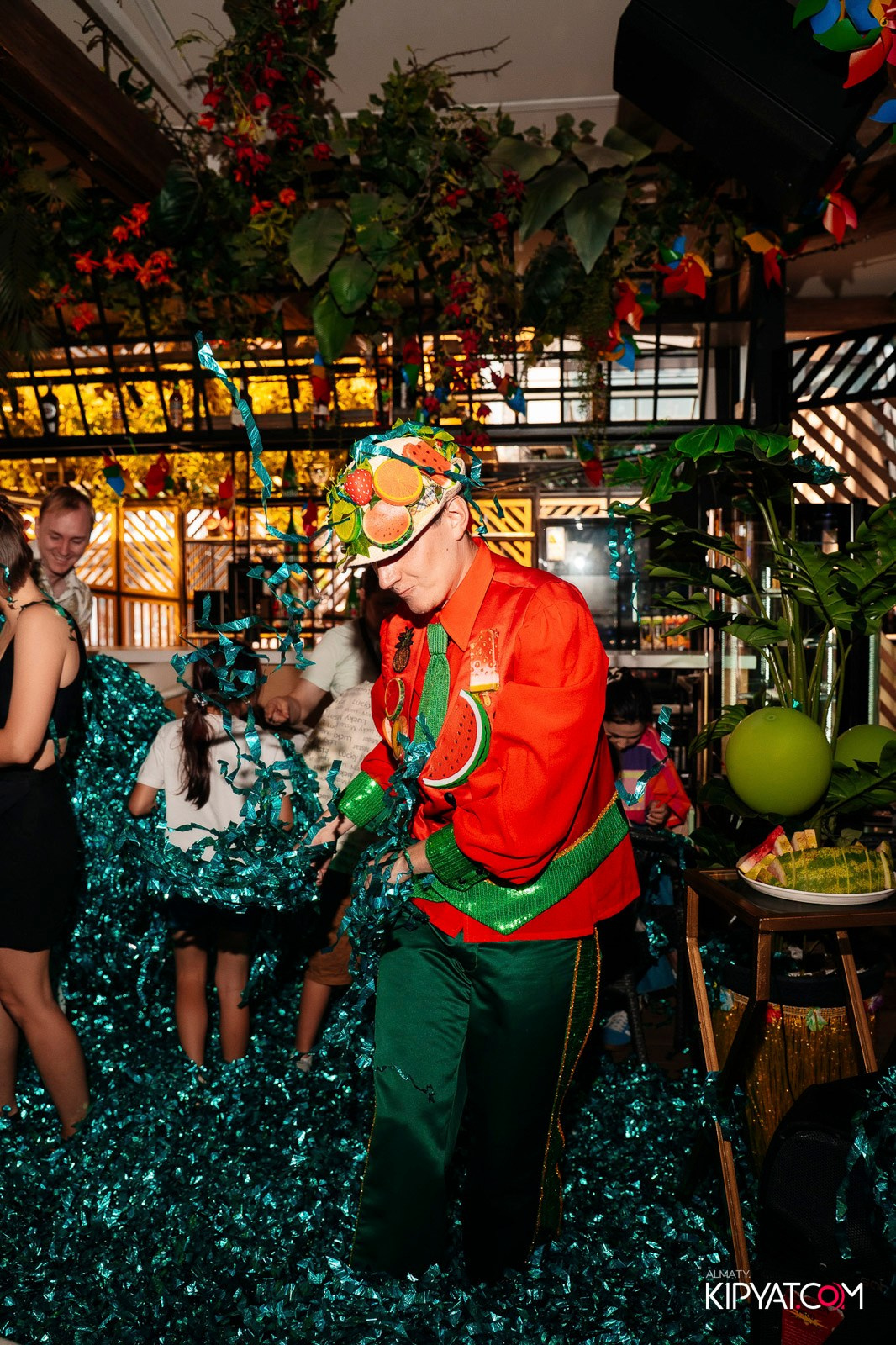 АРБУЗНАЯ ВЕЧЕРИНКА В FORT VERNYI. КИПЯТКОМ АЛМАТЫ!