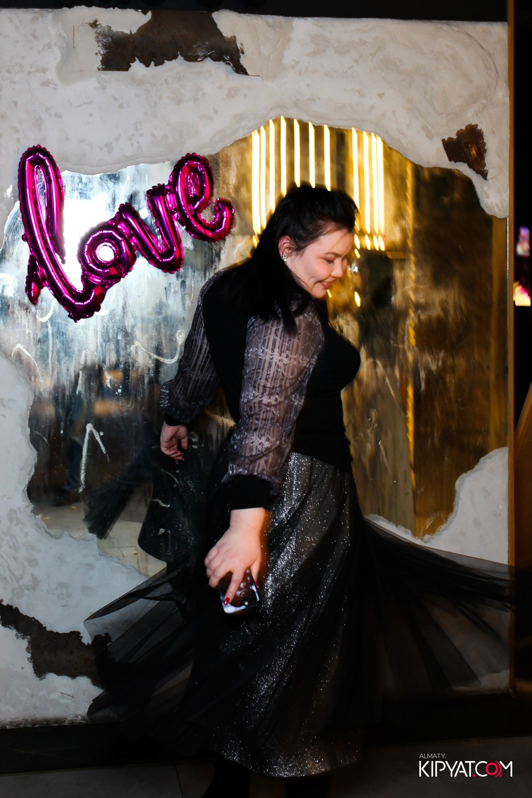 SPACE KARAOKE BAR. КИПЯТКОМ АЛМАТЫ!