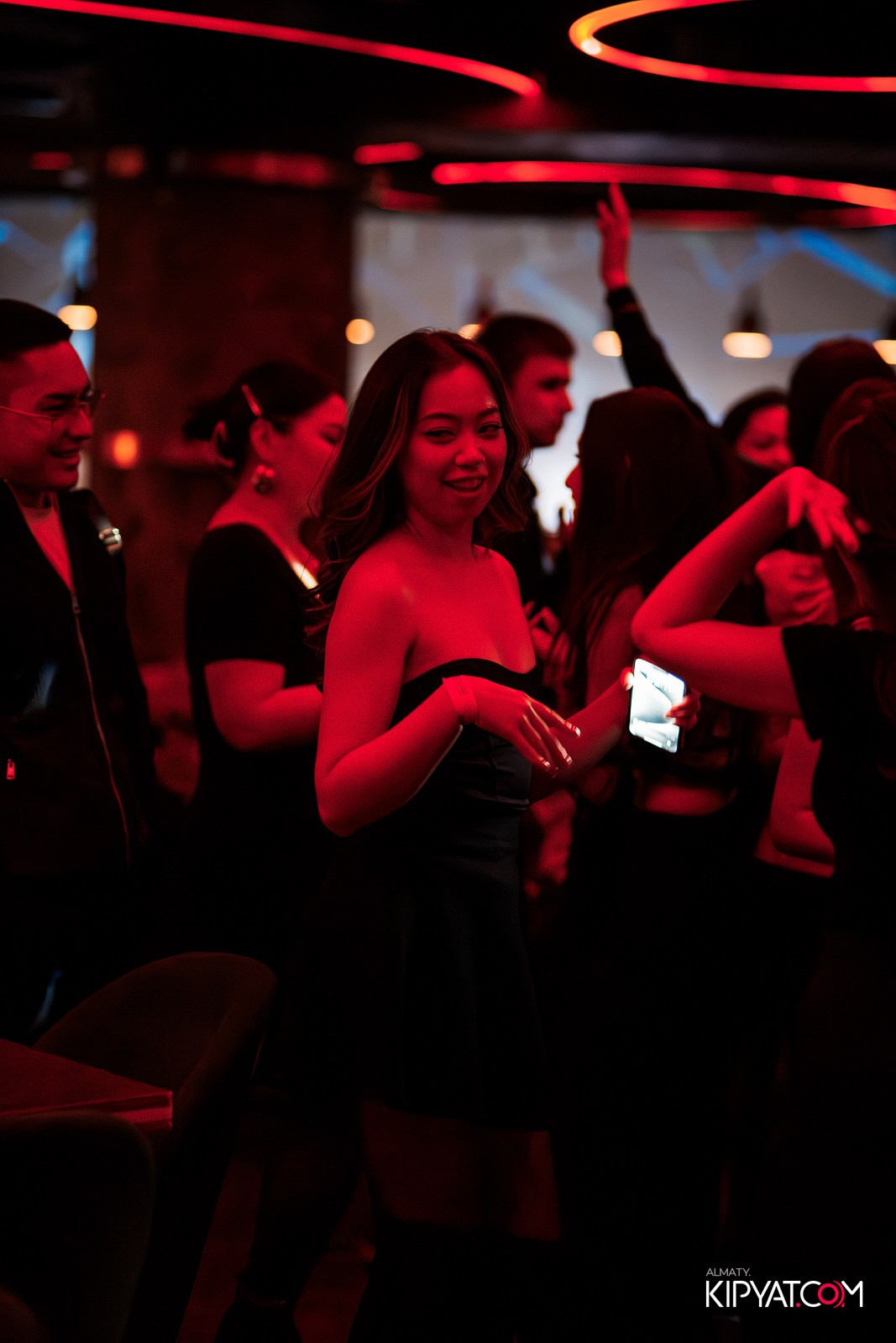 EVENT BAR. КИПЯТКОМ АЛМАТЫ!