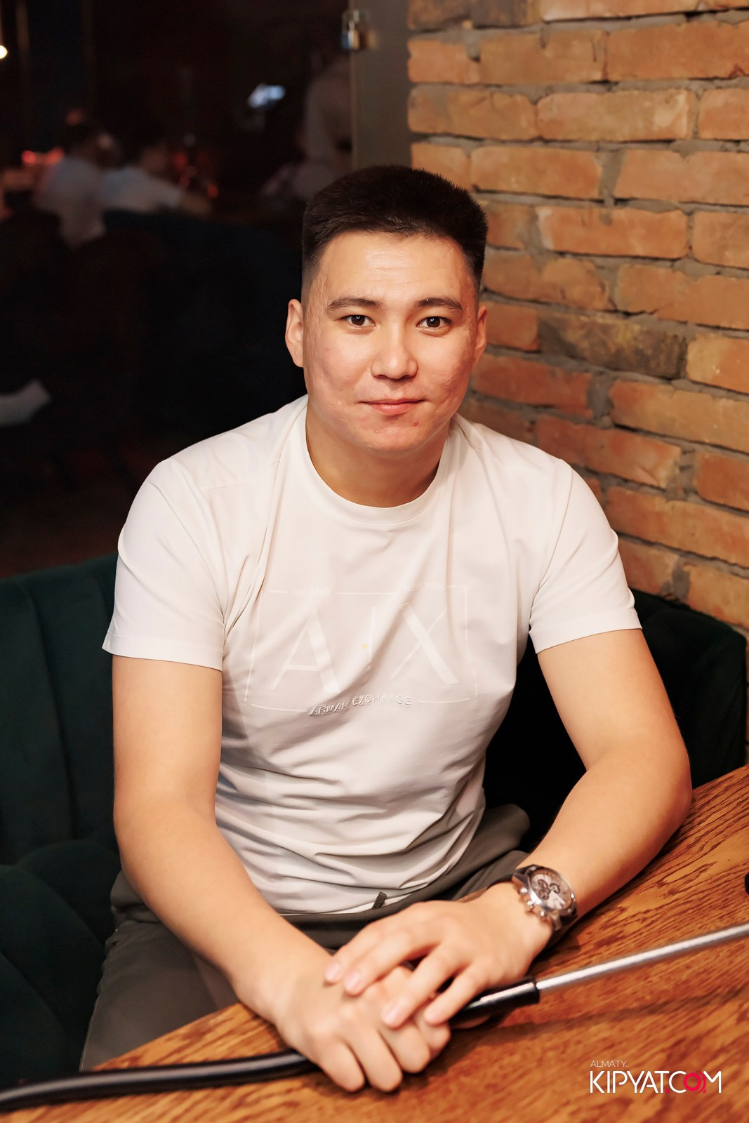 OLOVO BAR НА САТПАЕВА. КИПЯТКОМ АЛМАТЫ! Фотосъемка мероприятий в Алматы