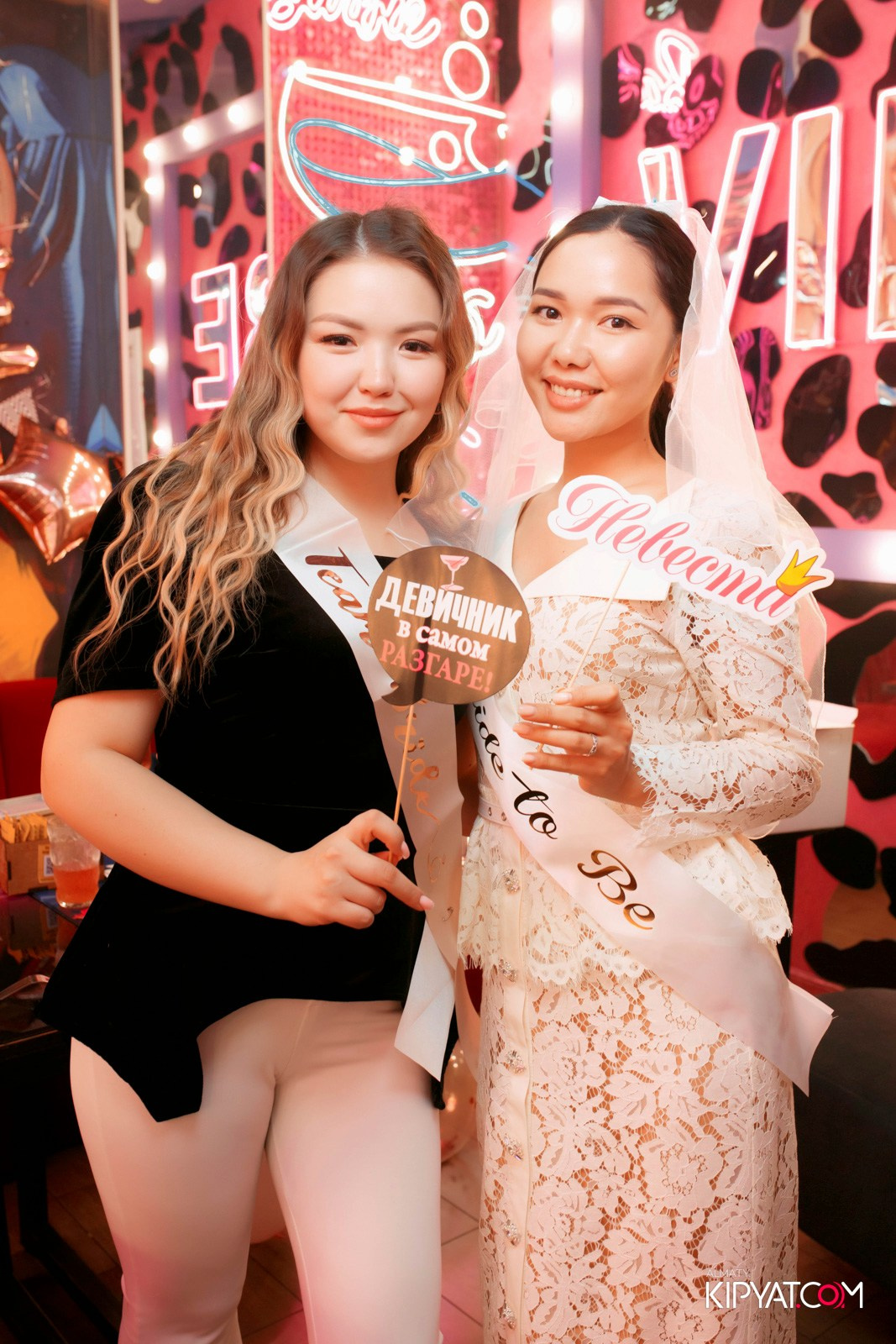 УХО И МЕДВЕДЬ НА КУРМАНГАЗЫ. КИПЯТКОМ АЛМАТЫ! Фотосъемка мероприятий в Алматы