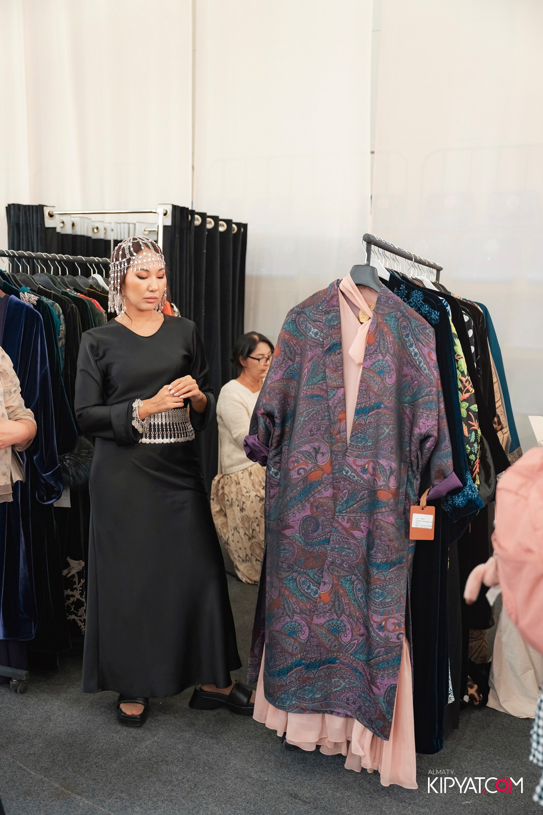 ETHNO POP-UP STORE, SABANTOI B SADU ARENA. КИПЯТКОМ АЛМАТЫ!