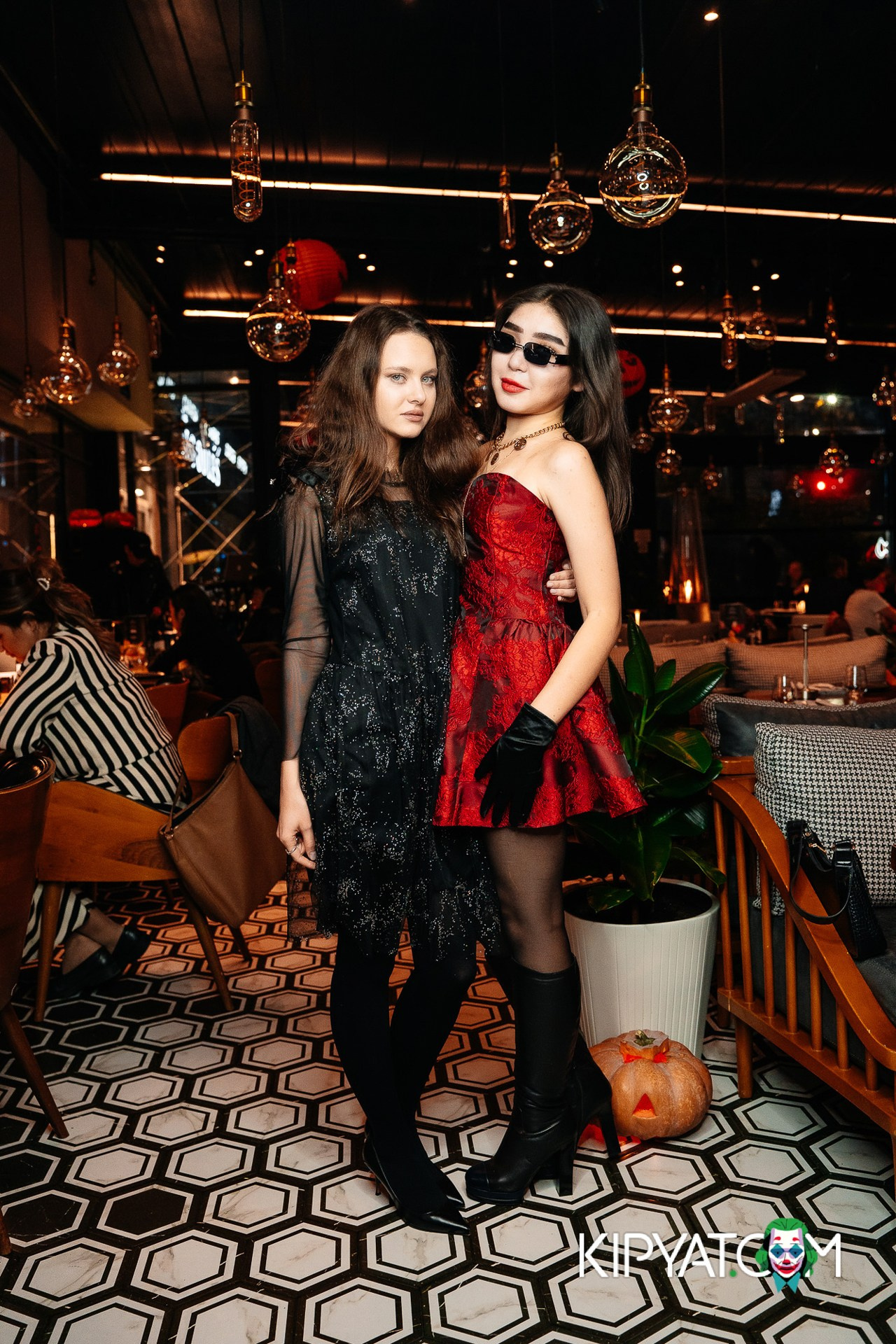 NOODLES. КИПЯТКОМ АЛМАТЫ!