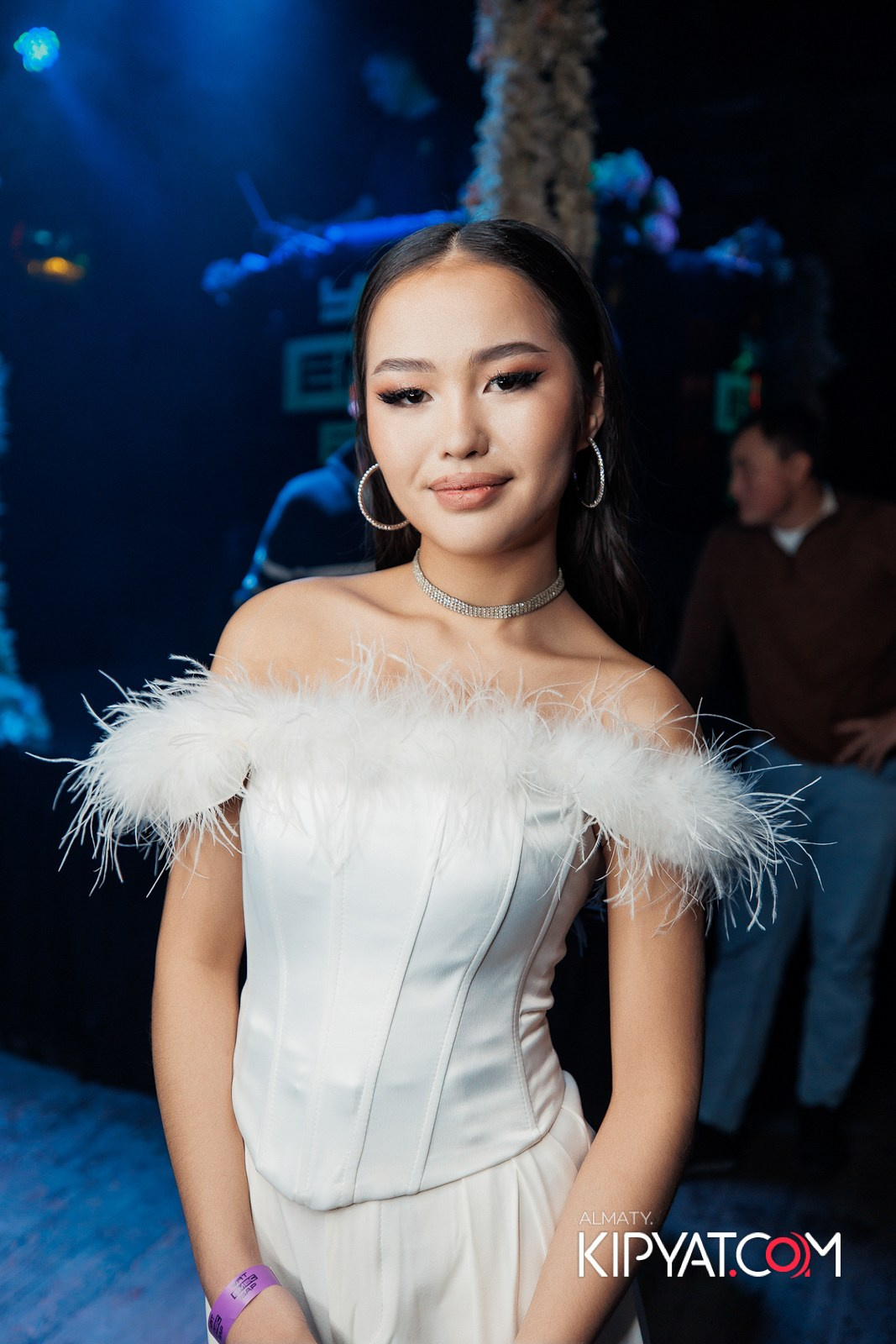 UYAT EMES BAR. КИПЯТКОМ АЛМАТЫ!