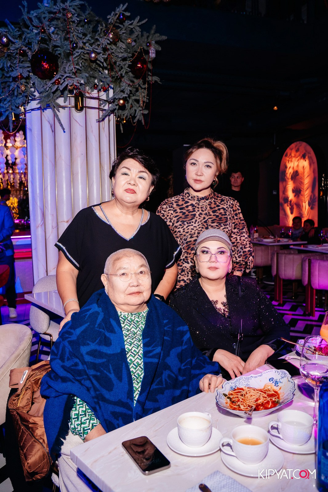 QUEEN. КИПЯТКОМ АЛМАТЫ!