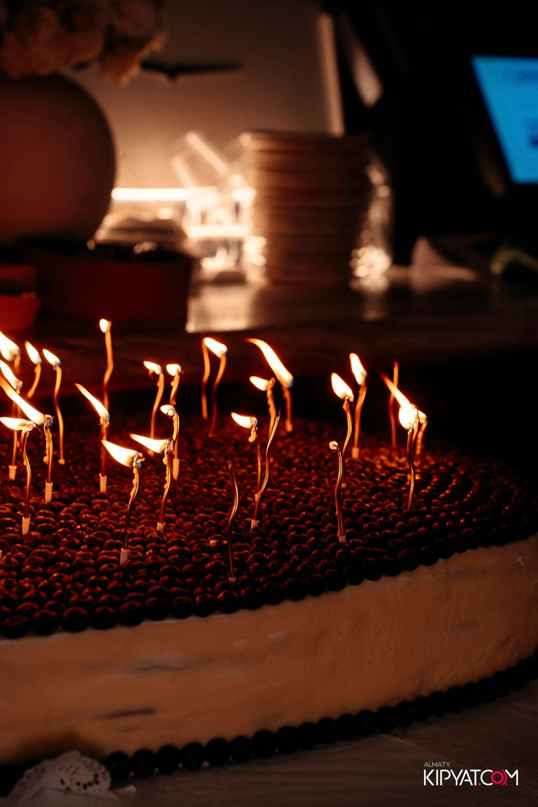 ДЕНЬ РОЖДЕНИЯ РЕСТОРАНА AIZA NEO BISTRO — НАМ 2 ГОДА. КИПЯТКОМ АЛМАТЫ! Фотосъемка мероприятий в Алматы