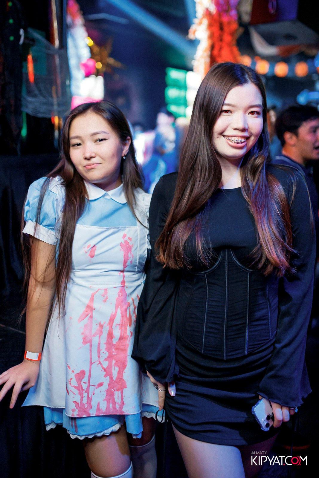 UYAT EMES BAR. КИПЯТКОМ АЛМАТЫ!