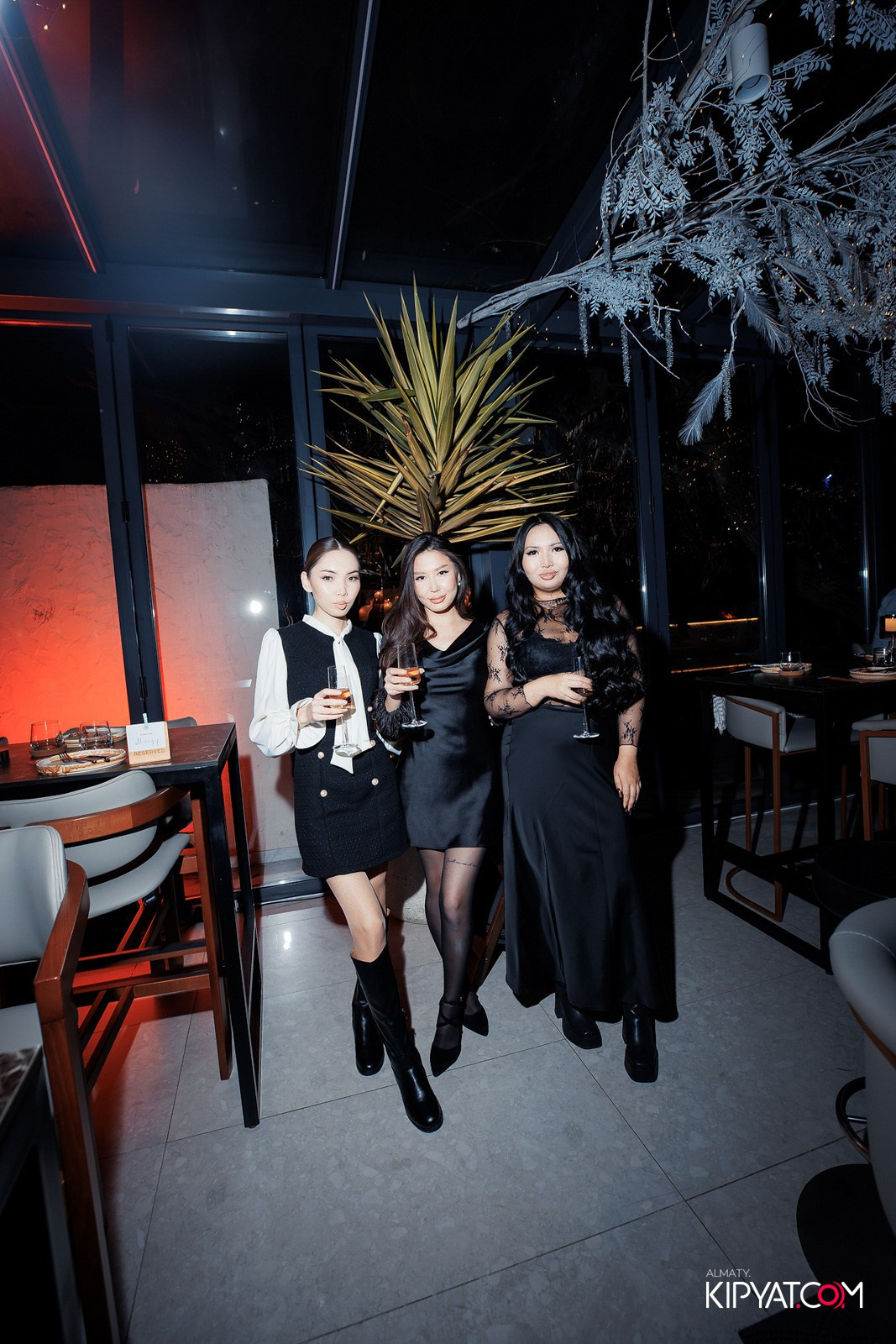 EDEN BAR & RESTAURANT. КИПЯТКОМ АЛМАТЫ! Фотосъемка мероприятий в Алматы