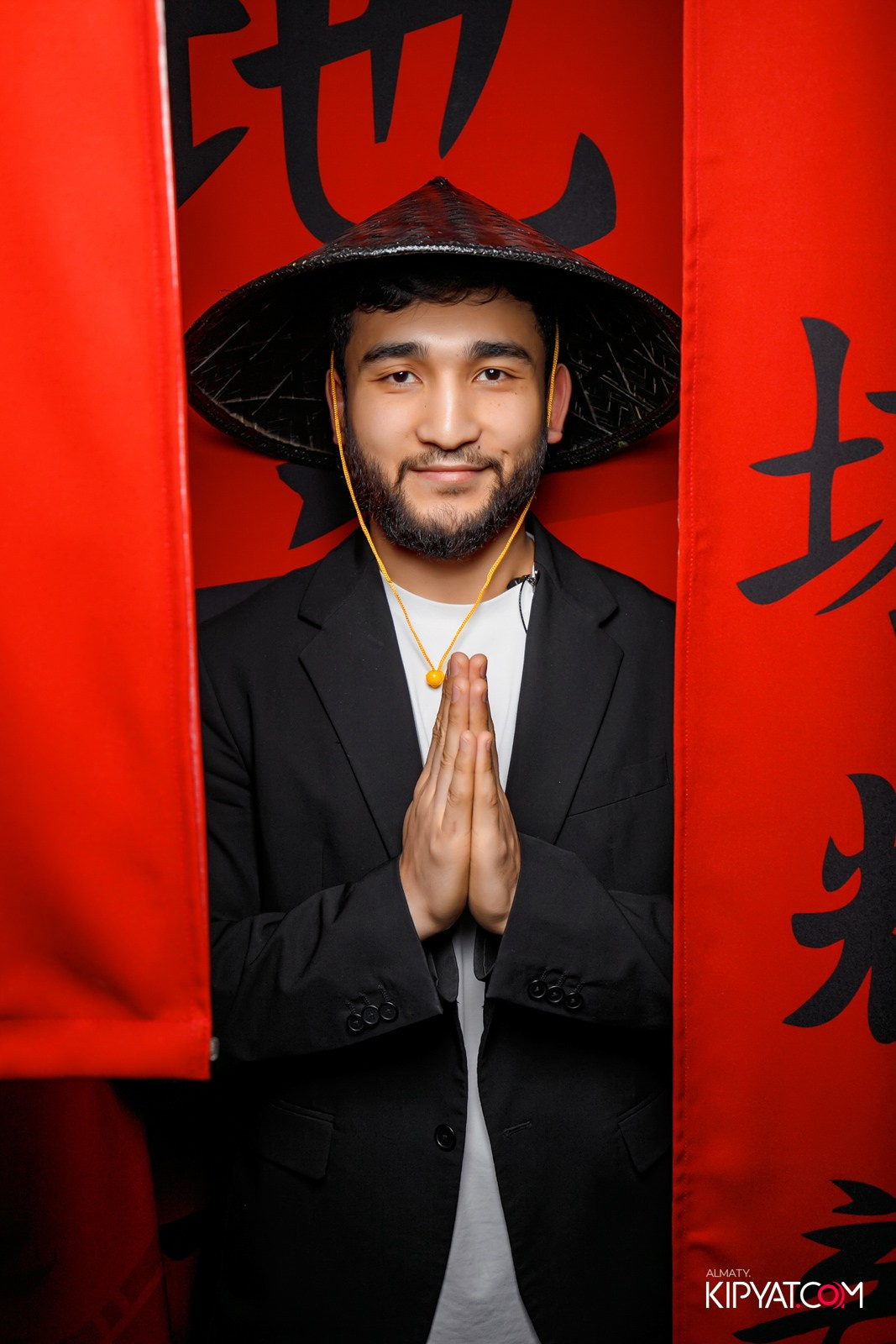 TANGIERS LOUNGE НА САТПАЕВА. КИПЯТКОМ АЛМАТЫ!