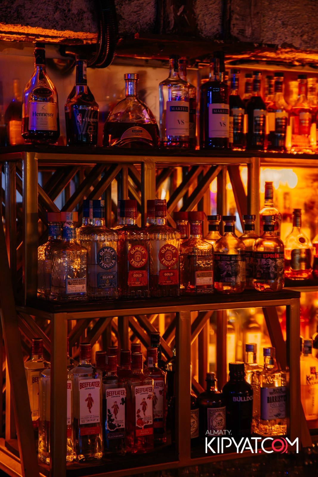 OLOVO BAR НА САТПАЕВА. КИПЯТКОМ АЛМАТЫ!