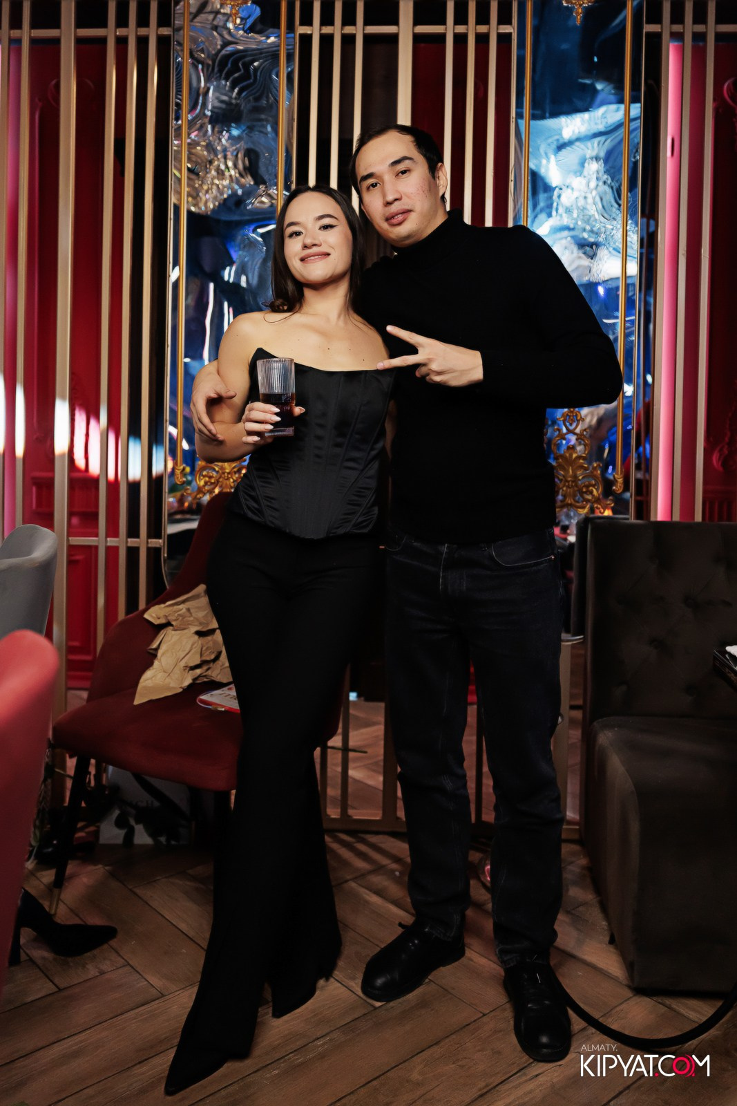 ЗАЯ, НА БИС. КИПЯТКОМ АЛМАТЫ!