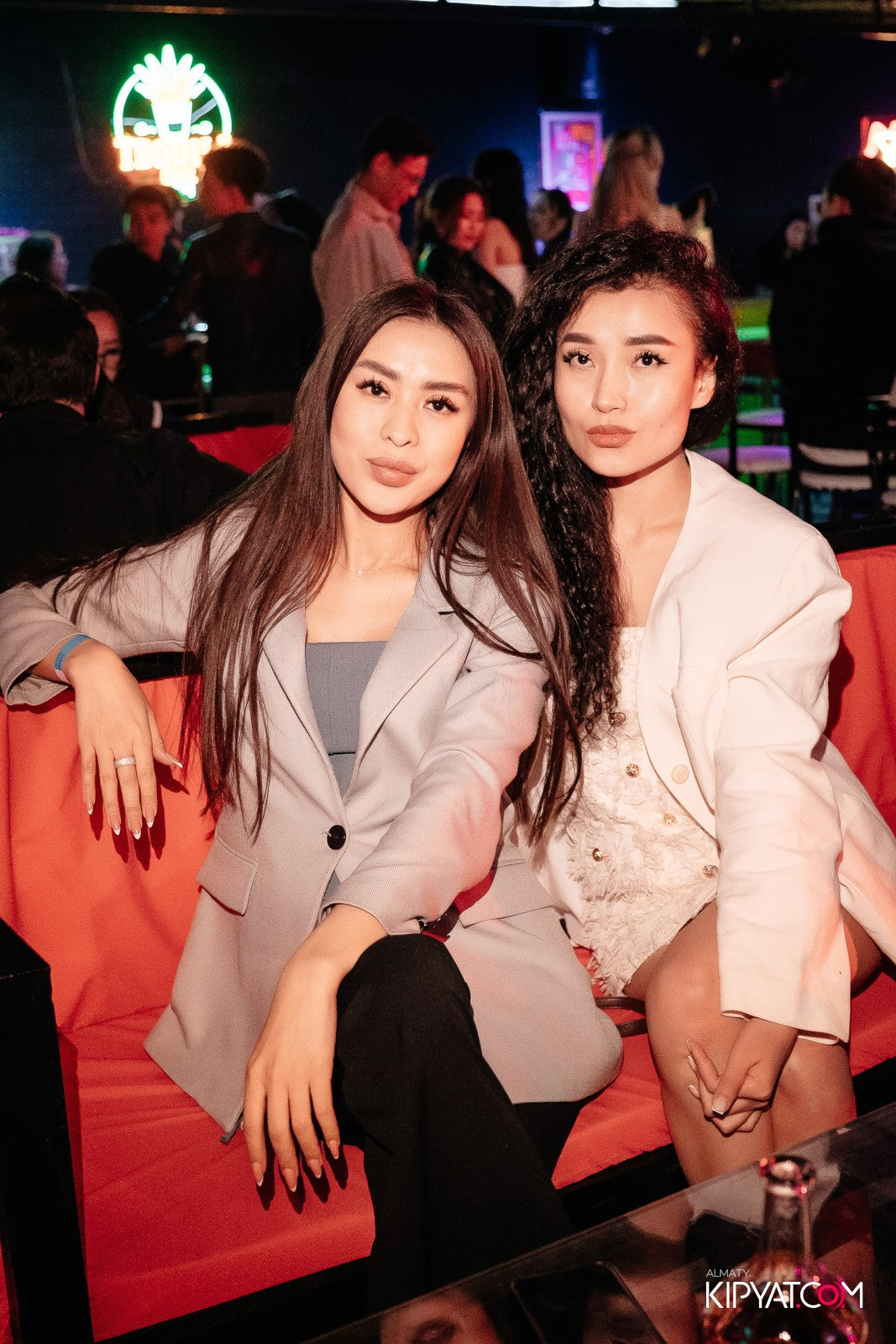 SKY BAR. КИПЯТКОМ АЛМАТЫ!