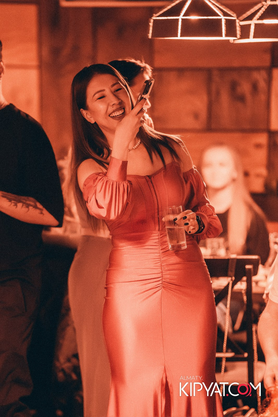 ШАШЛЫКОФФ. КИПЯТКОМ АЛМАТЫ!