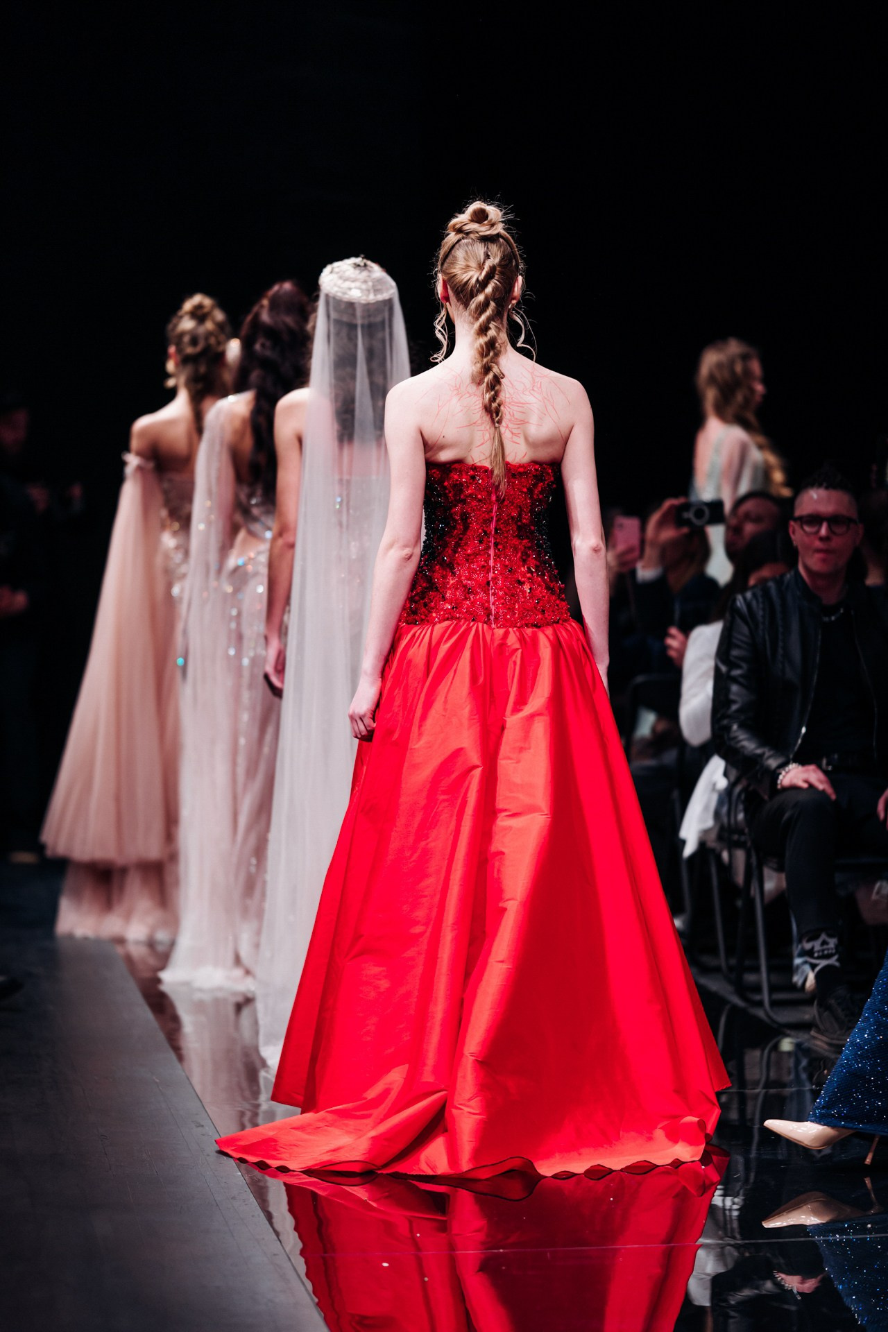 Fashion Week 2025 April. Репортажный фотограф Санкт-Петербург