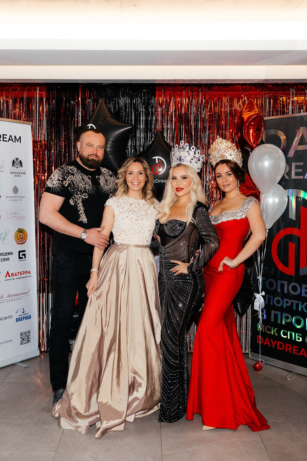 Репортаж в автосалоне. Светский фотограф Санкт-Петербург и ЛО