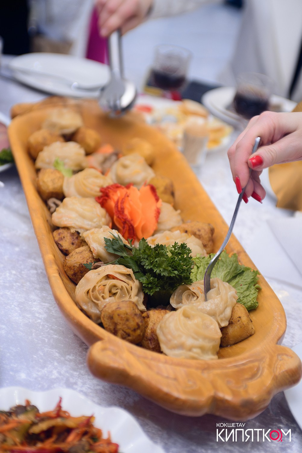 БОЛЬШОЙ ДЕВИЧНИК 5. КИПЯТКОМ КОКШЕТАУ