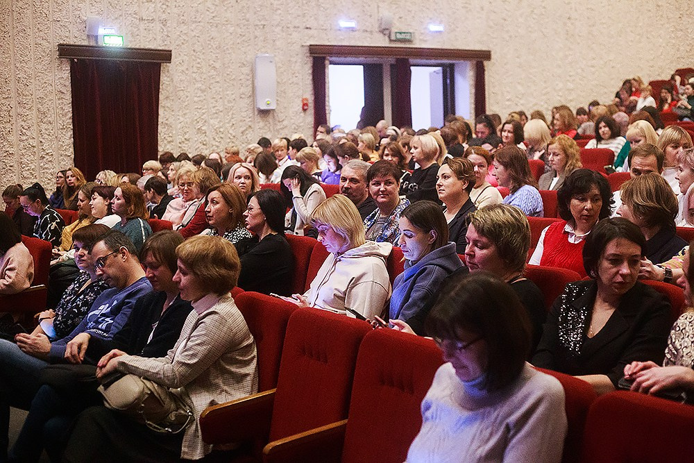 Стендап Ольги Савельевой «Всё обязательно наладится». Детский и семейный фотограф, фотограф мероприятий Нижний Новгород